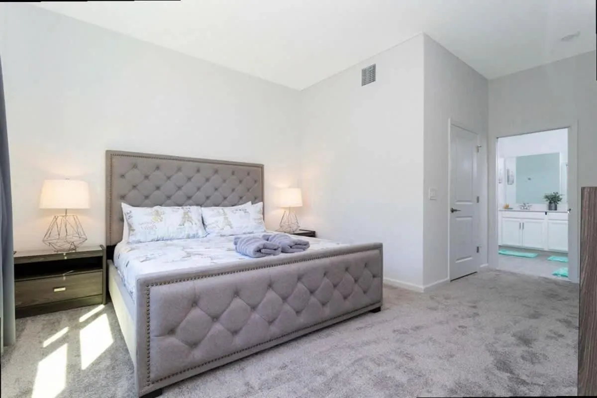 Bed in Family Friendly 2 Bd Close to Disney @Champions Gate 8899