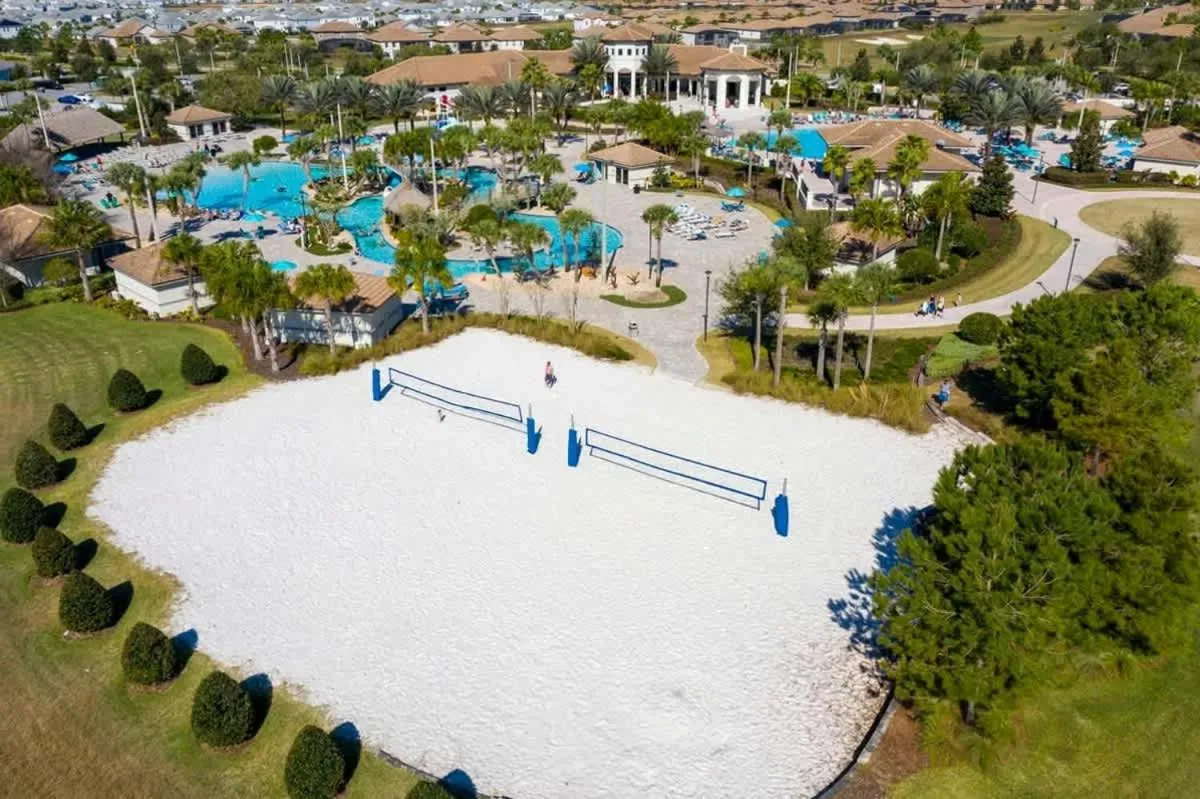 Family Friendly 2 Bd Close to Disney @Champions Gate 8899