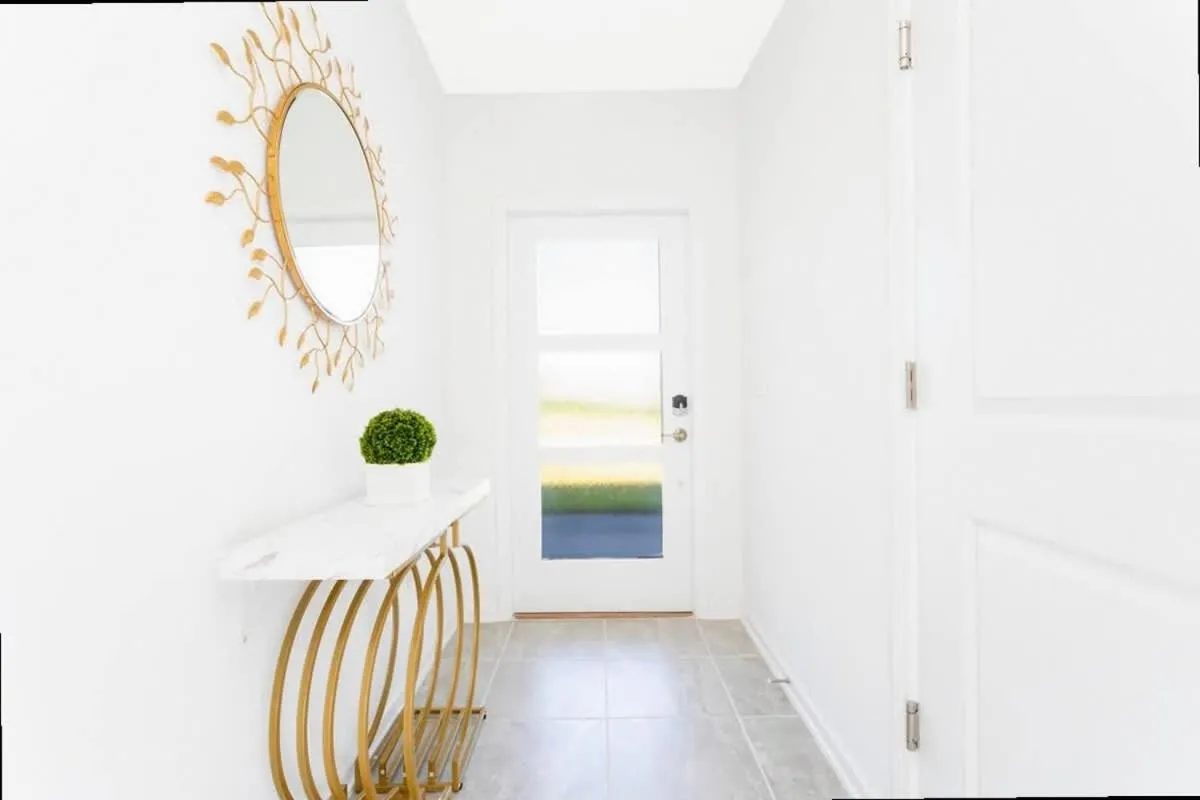 Family Friendly 2 Bd Close to Disney @Champions Gate 8899