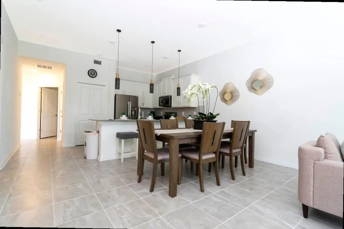 Family Friendly 2 Bd Close to Disney @Champions Gate 8899