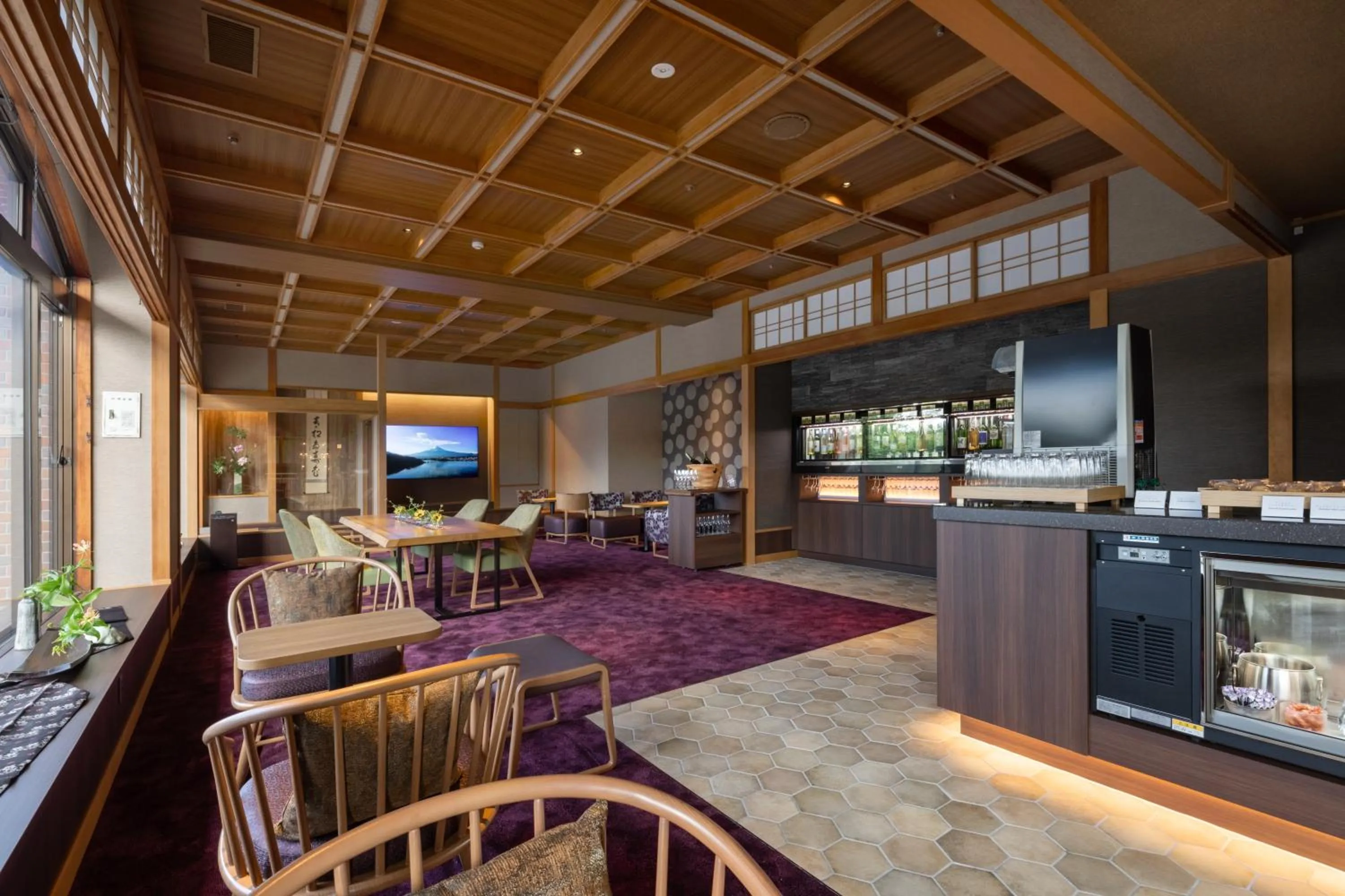 Lounge or bar in Kaneyamaen