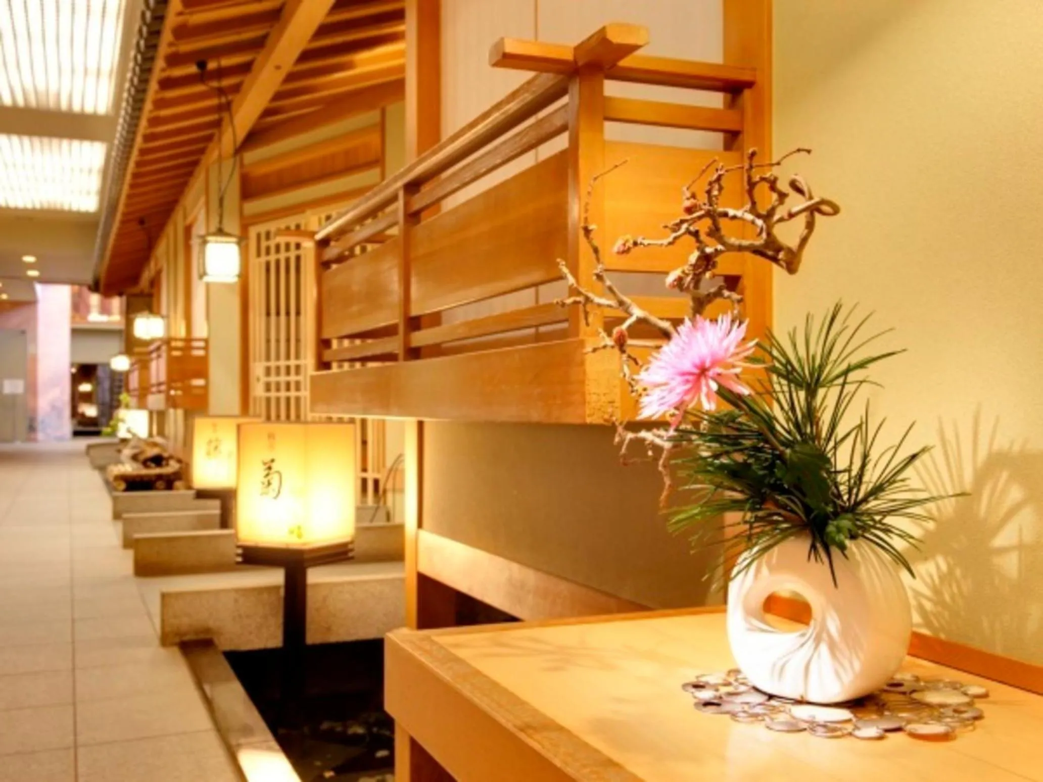 Decorative detail in Kaneyamaen