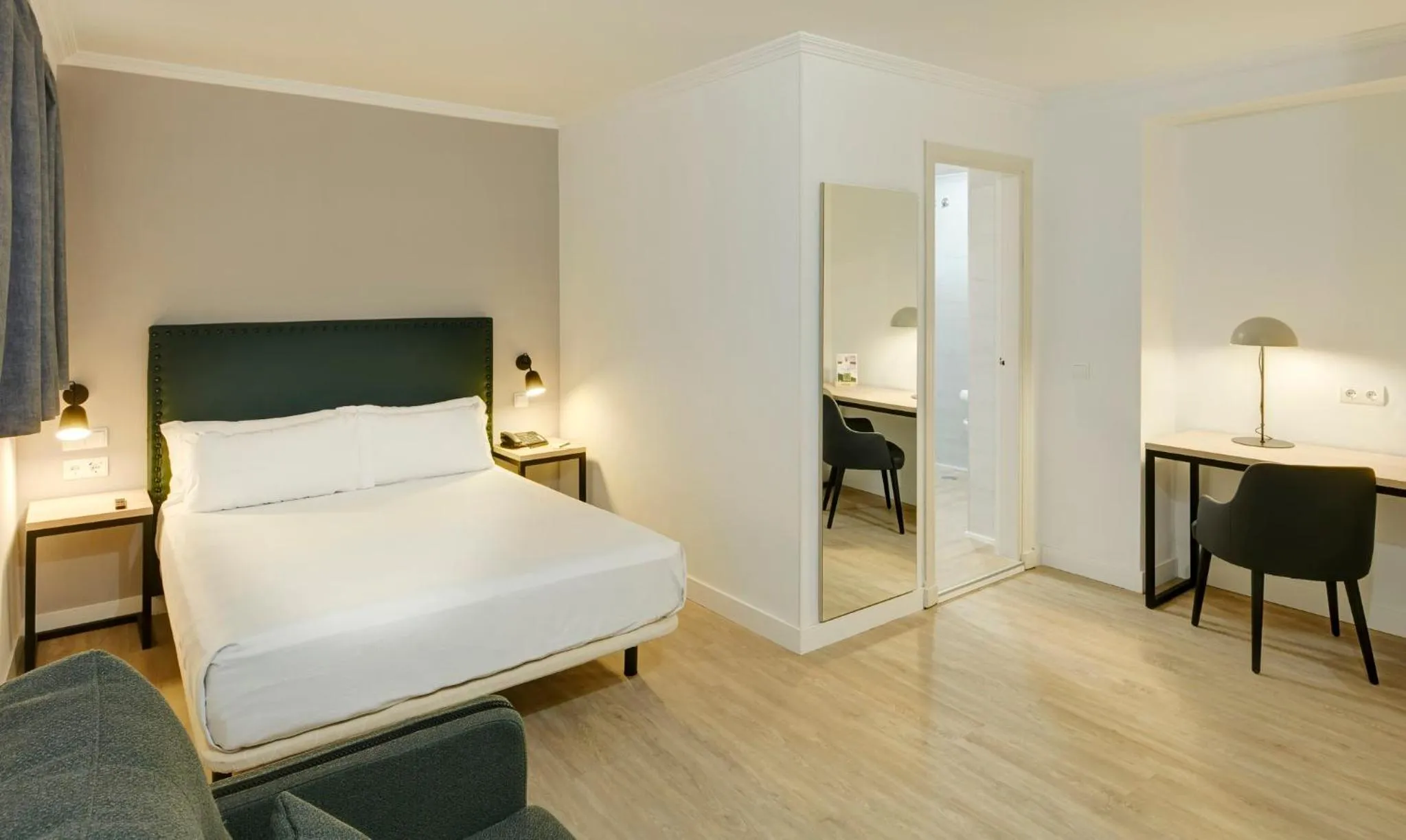 Bed in Sercotel Las Casas de los Mercaderes