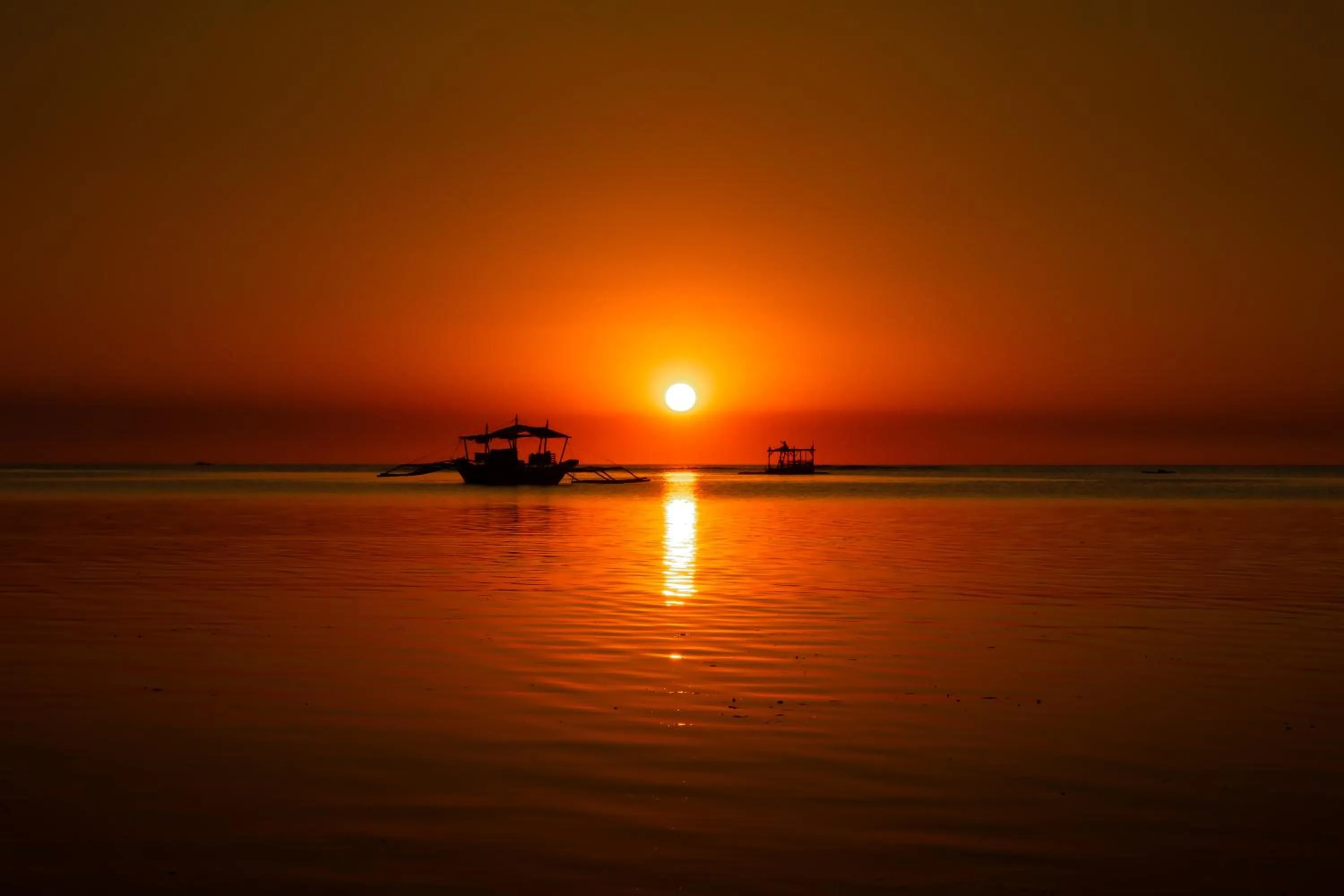 Sunset in The Beach House Ocam Ocam