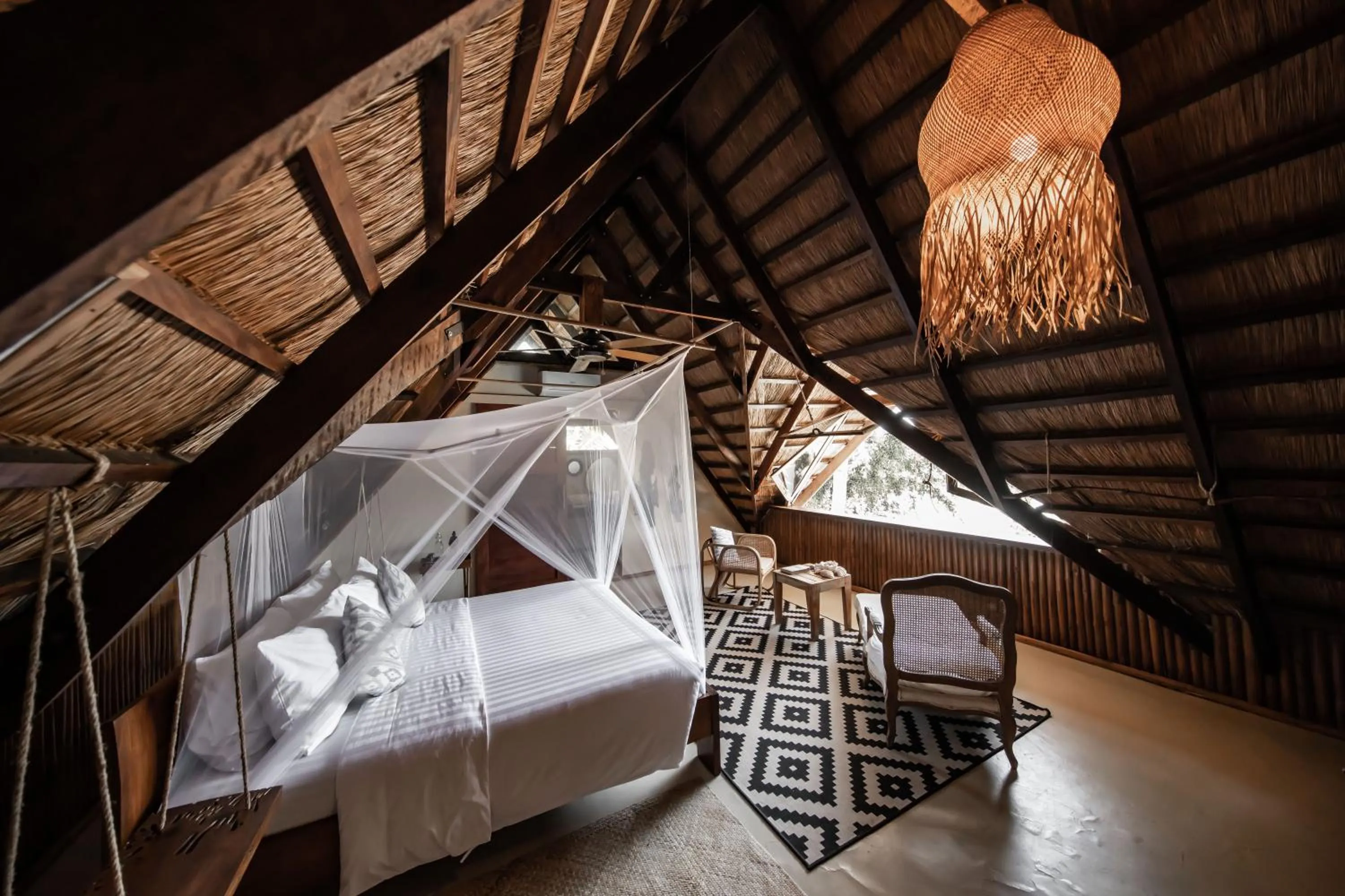 Photo of the whole room, Bed in The Beach House Ocam Ocam