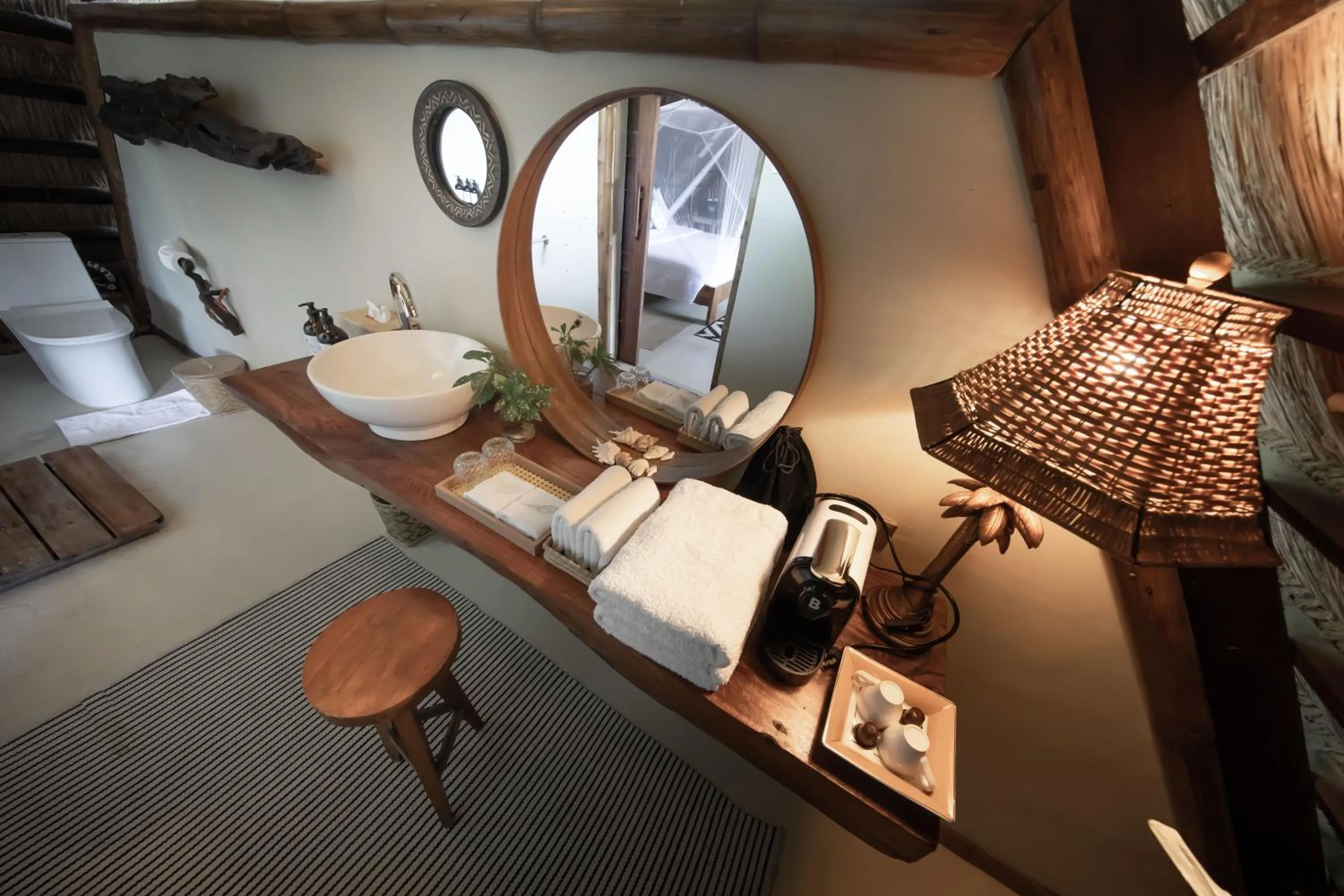 Bathroom in The Beach House Ocam Ocam