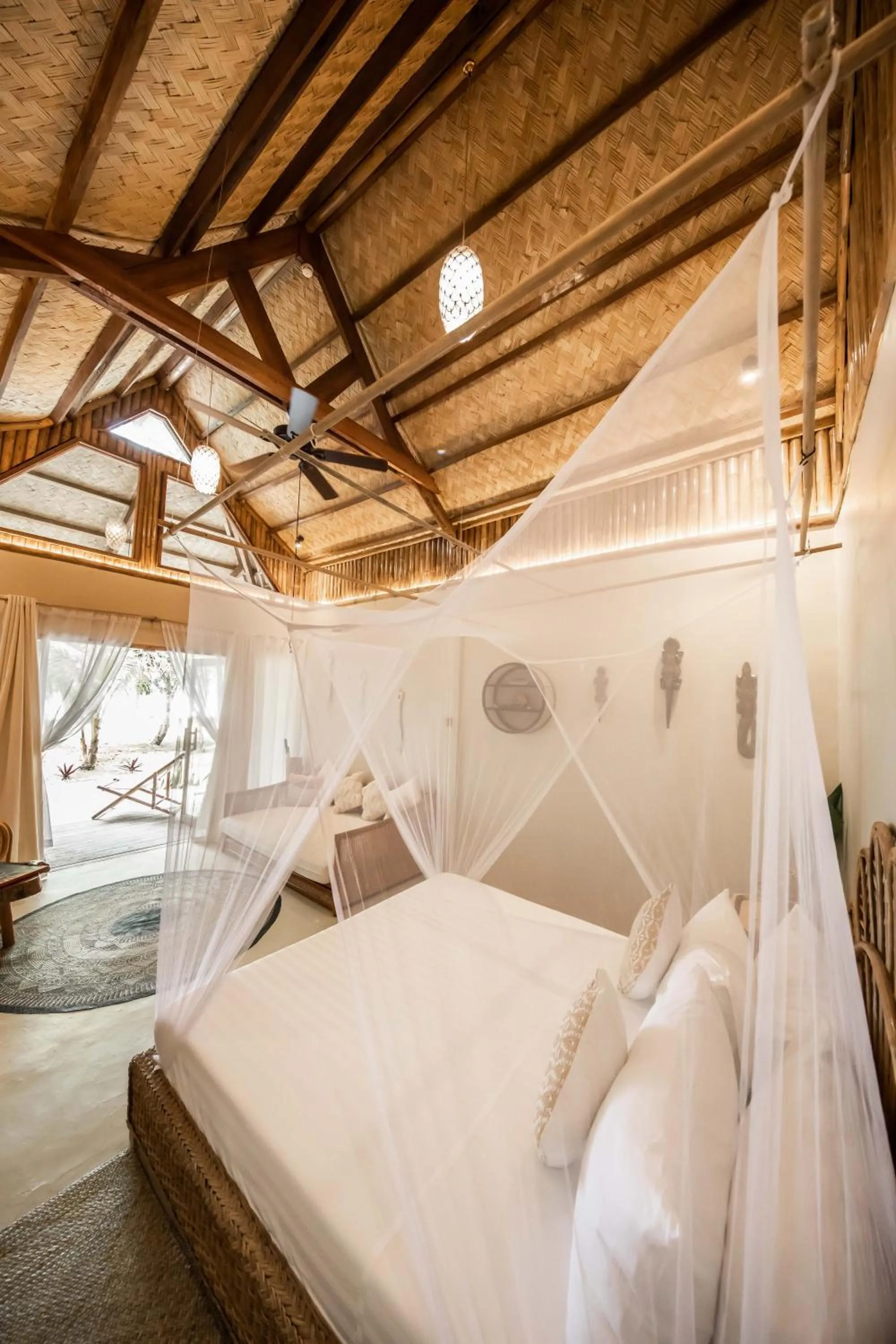 Bed in The Beach House Ocam Ocam