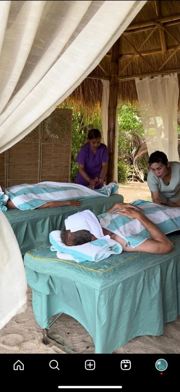 Massage in The Beach House Ocam Ocam