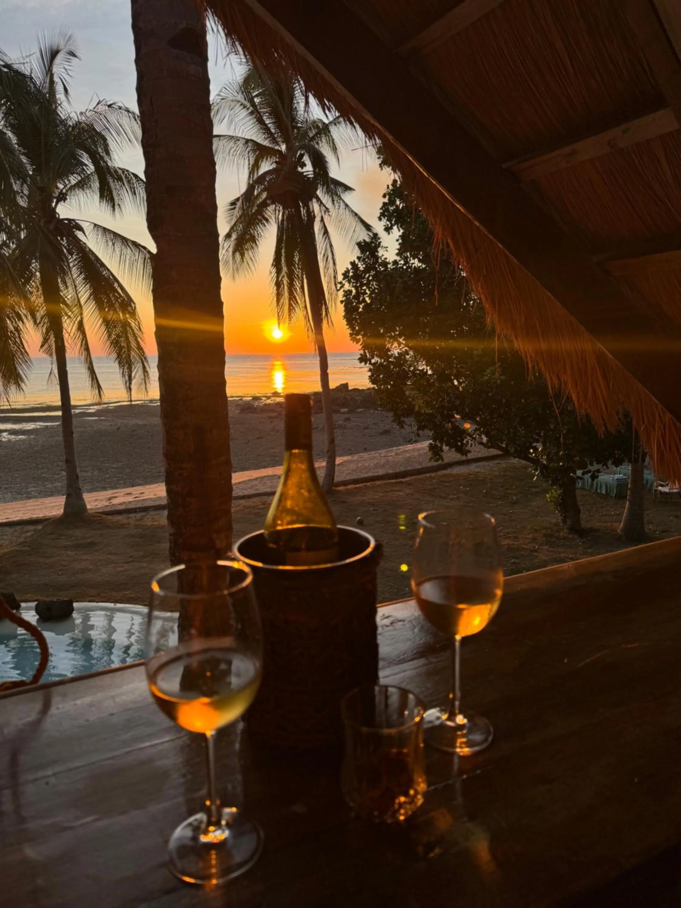 Sunset in The Beach House Ocam Ocam