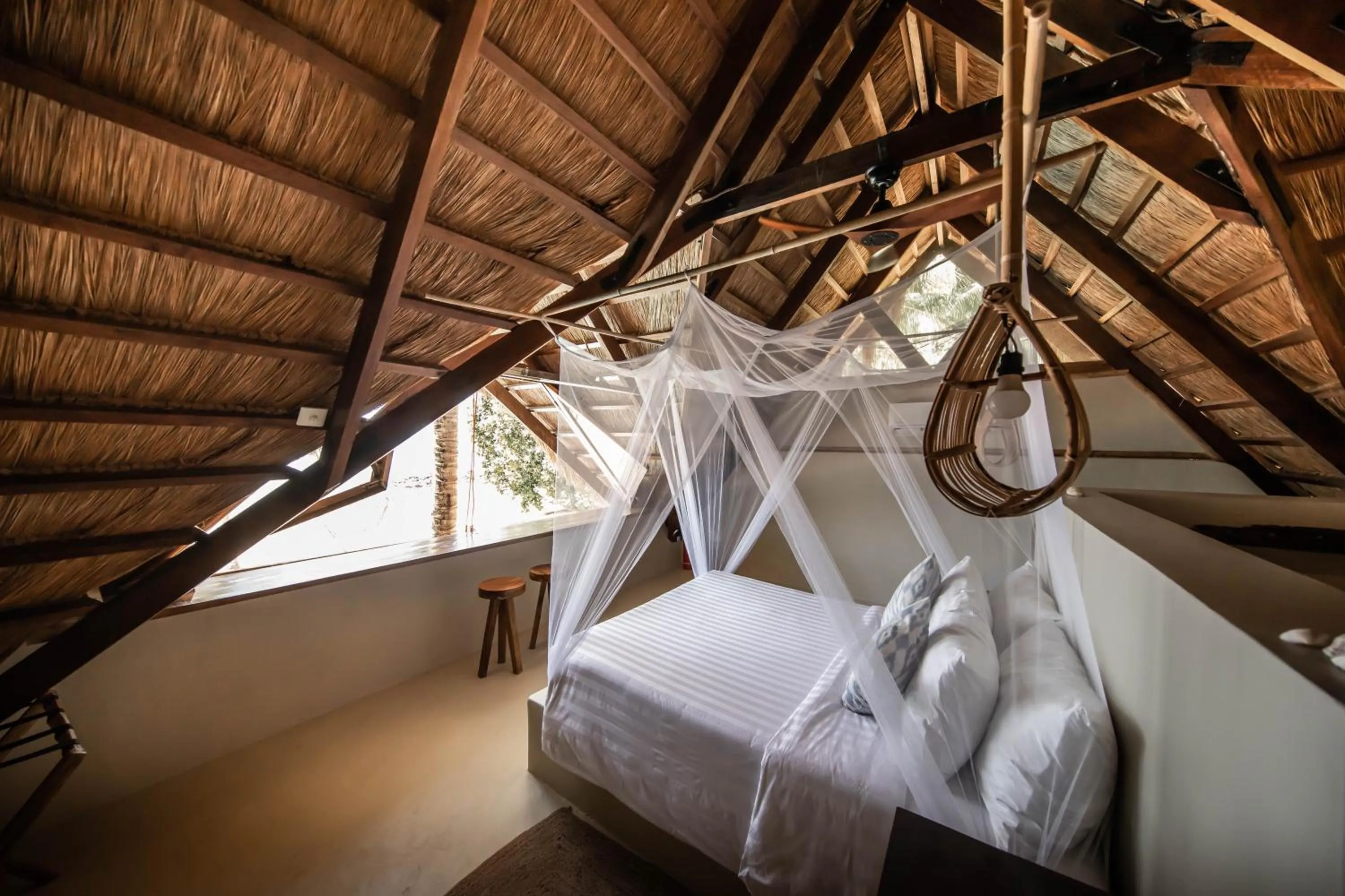 Bedroom, Bed in The Beach House Ocam Ocam