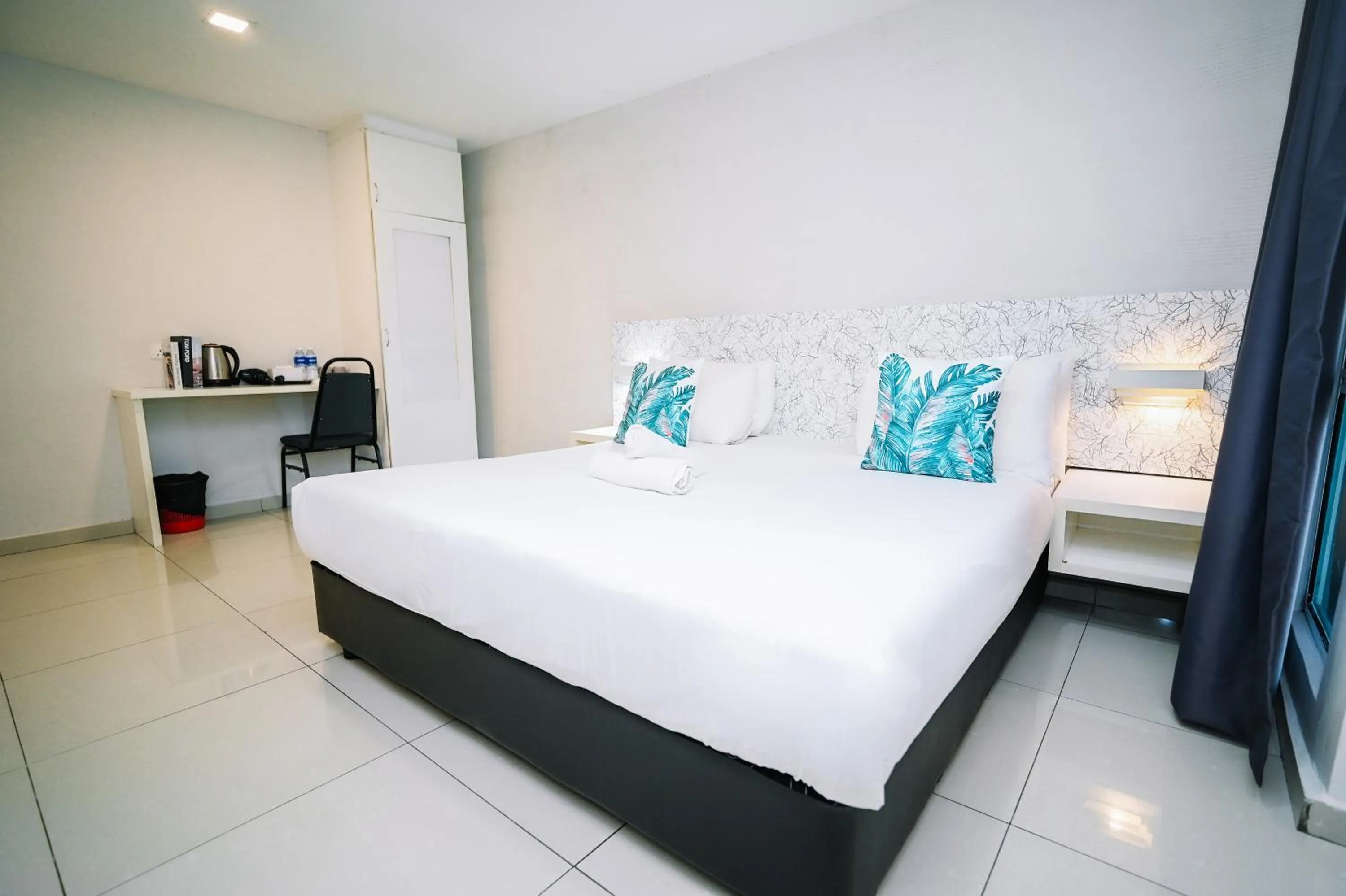 Bed in Swing & Pillows - PJ SS2