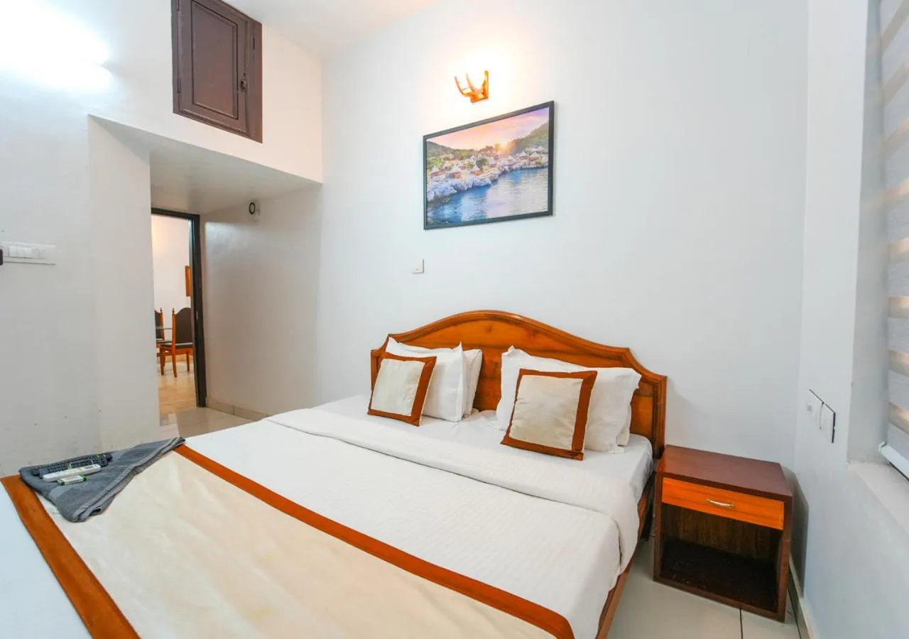 Photo of the whole room, Bed in Pop Tavern Kovalam Beach Villa by VOYE HOMES