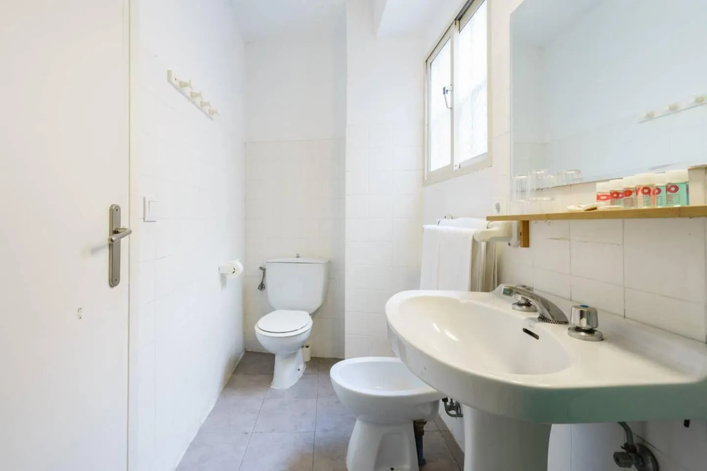 Bathroom in Hostal Paco Marbella