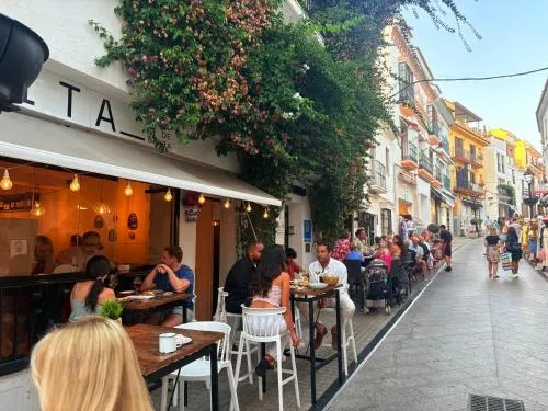 Hostal Paco Marbella