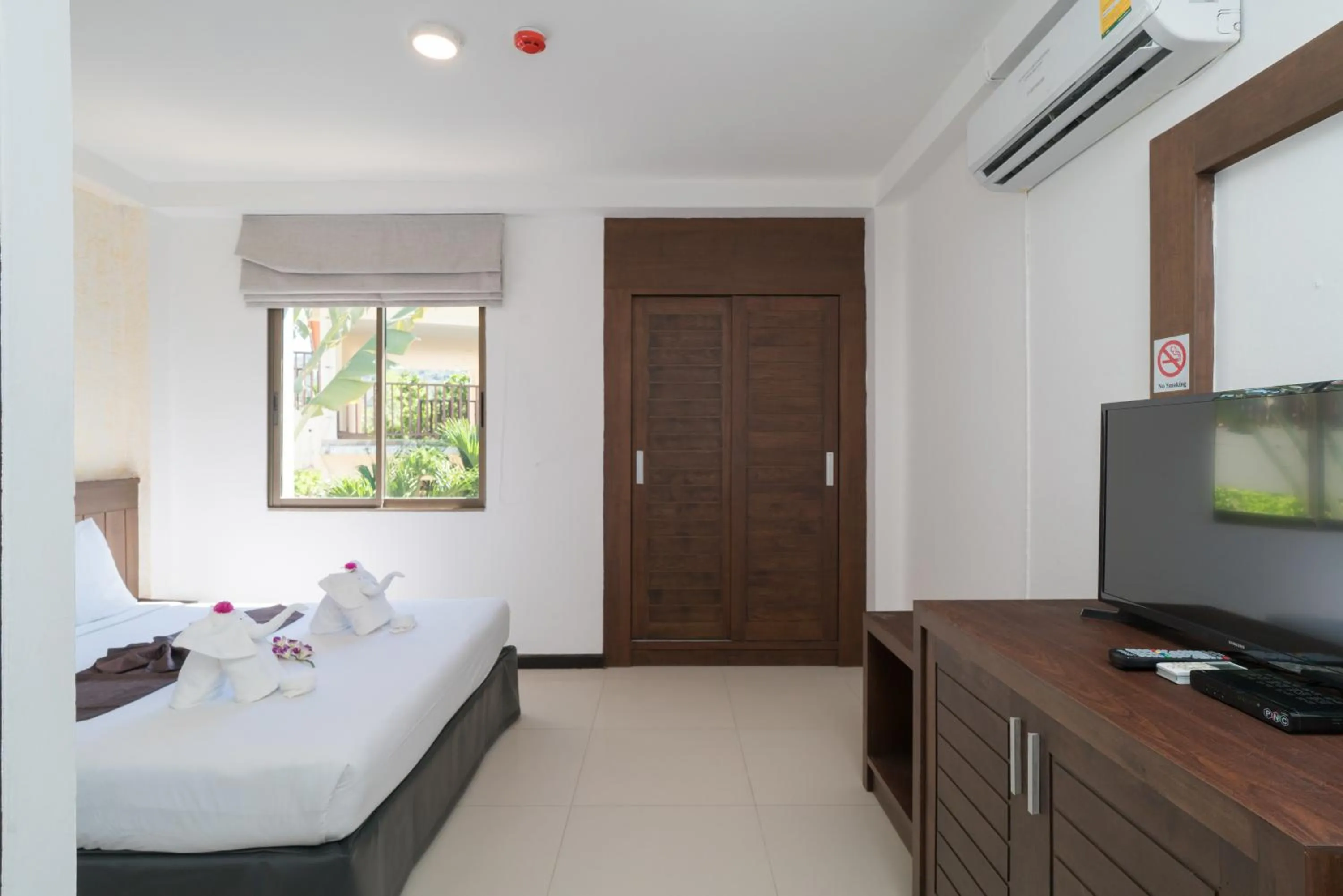 Property building, Bed in Destination Patong