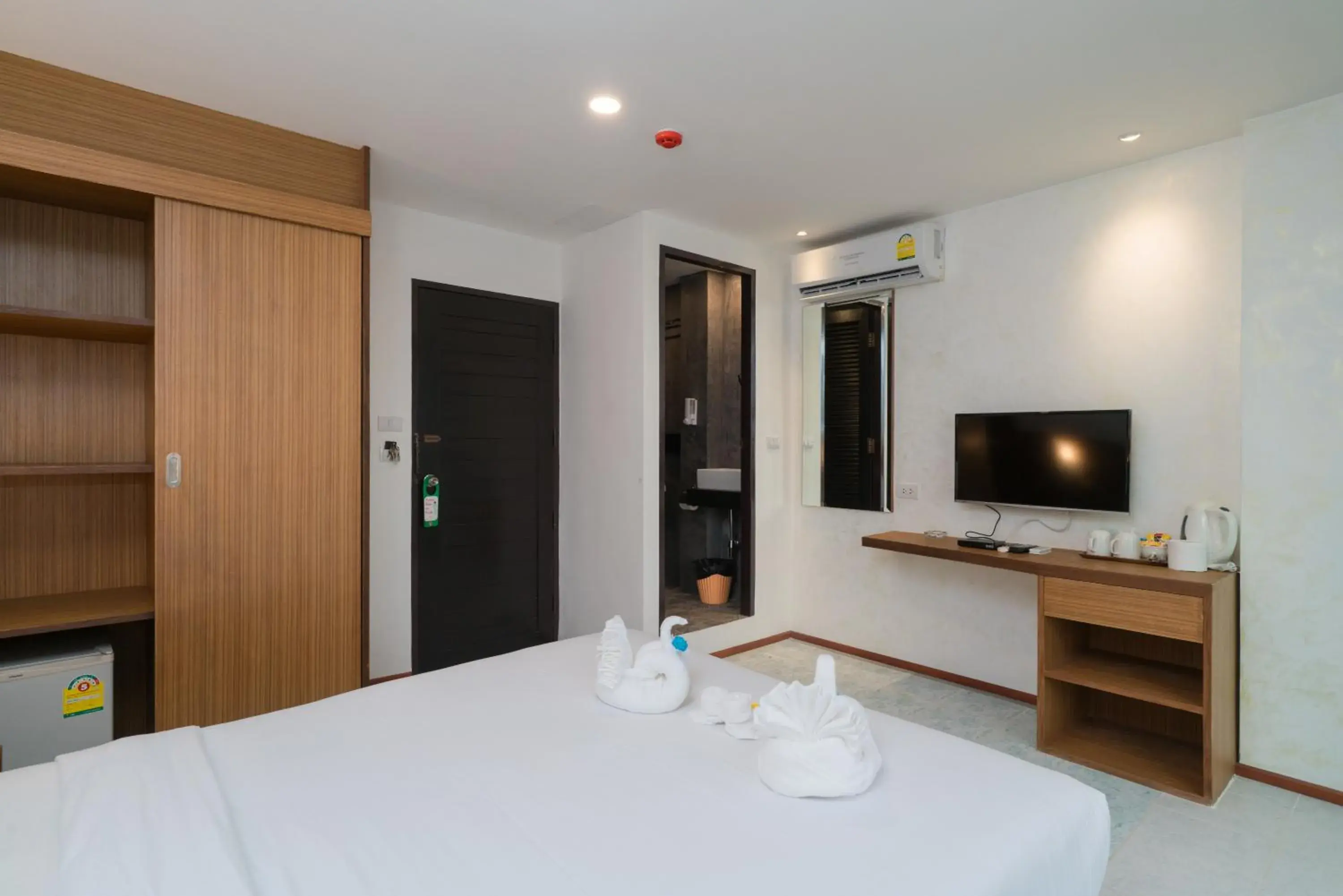 Deluxe Double Room with Balcony in Destination Patong Deluxe Double Room with Balcony in Destination Patong