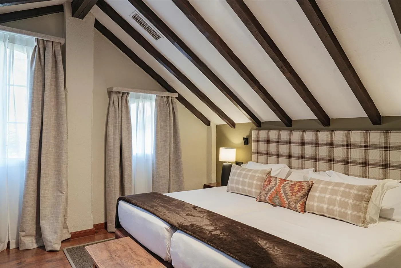 Bed in Vincci Selección Rumaykiyya