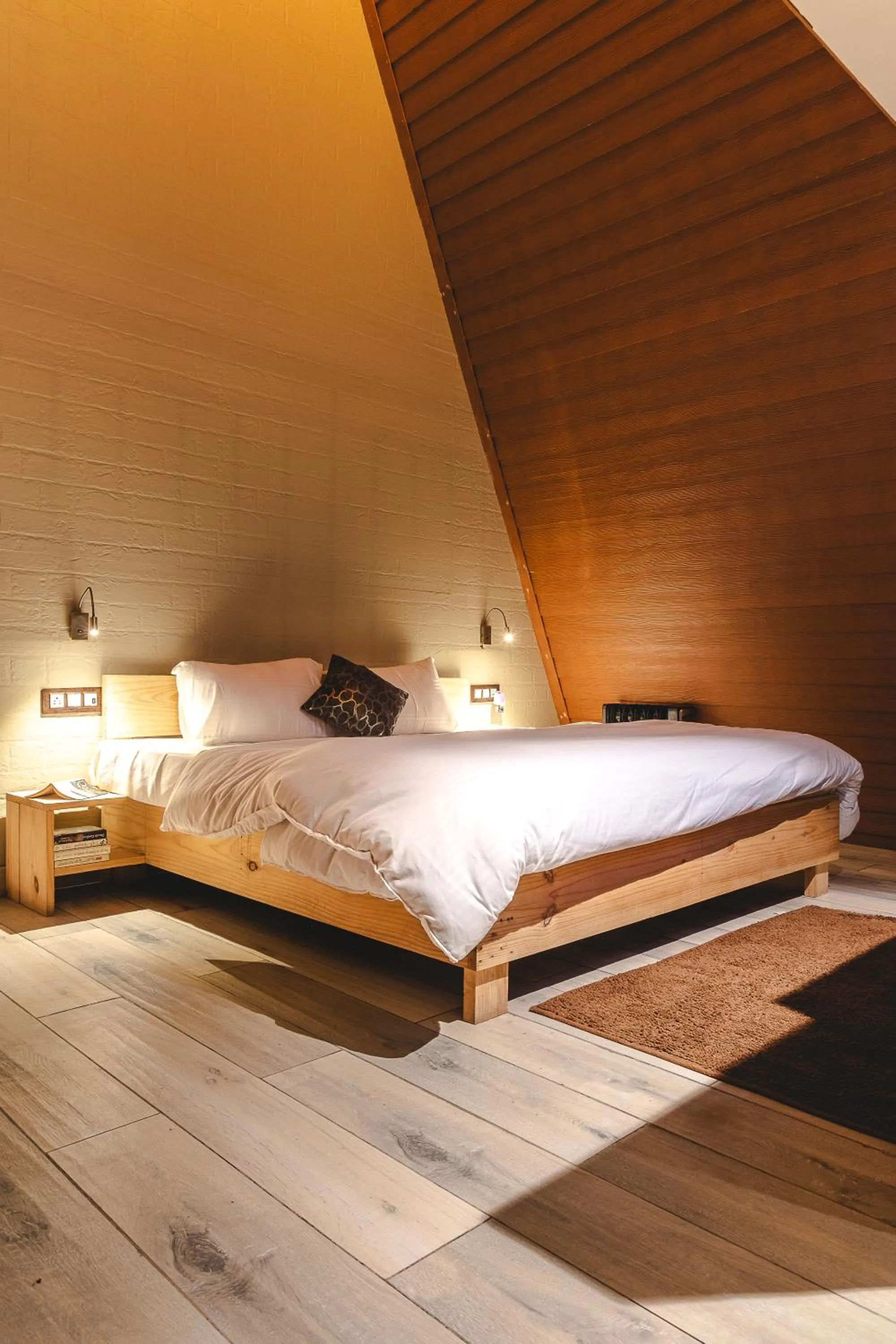 Bed in The Soul Stroll Cottages Retreat