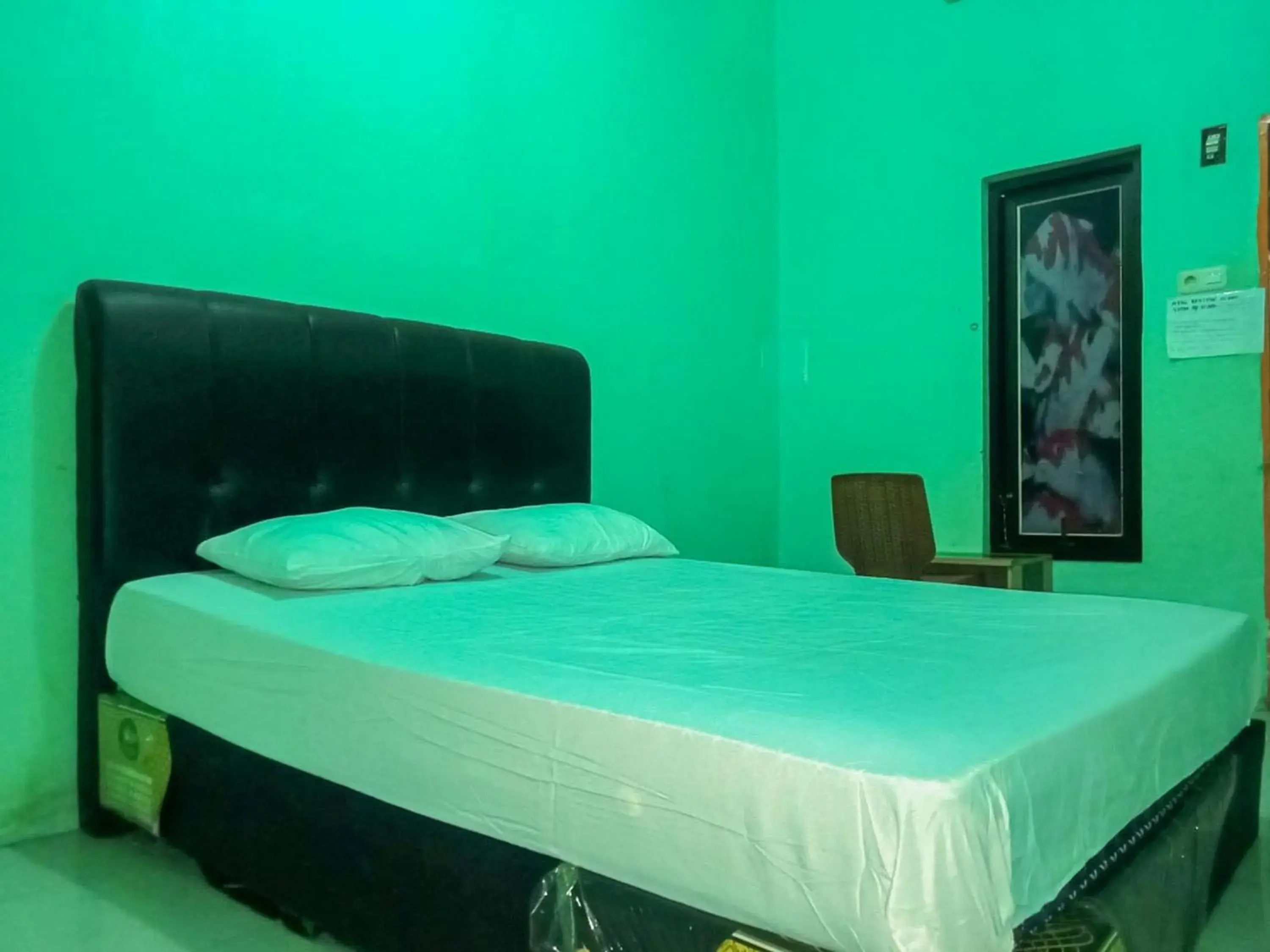 Standard Double Room in Wisma Benteng Indah Palopo Standard Double Room in Wisma Benteng Indah Palopo