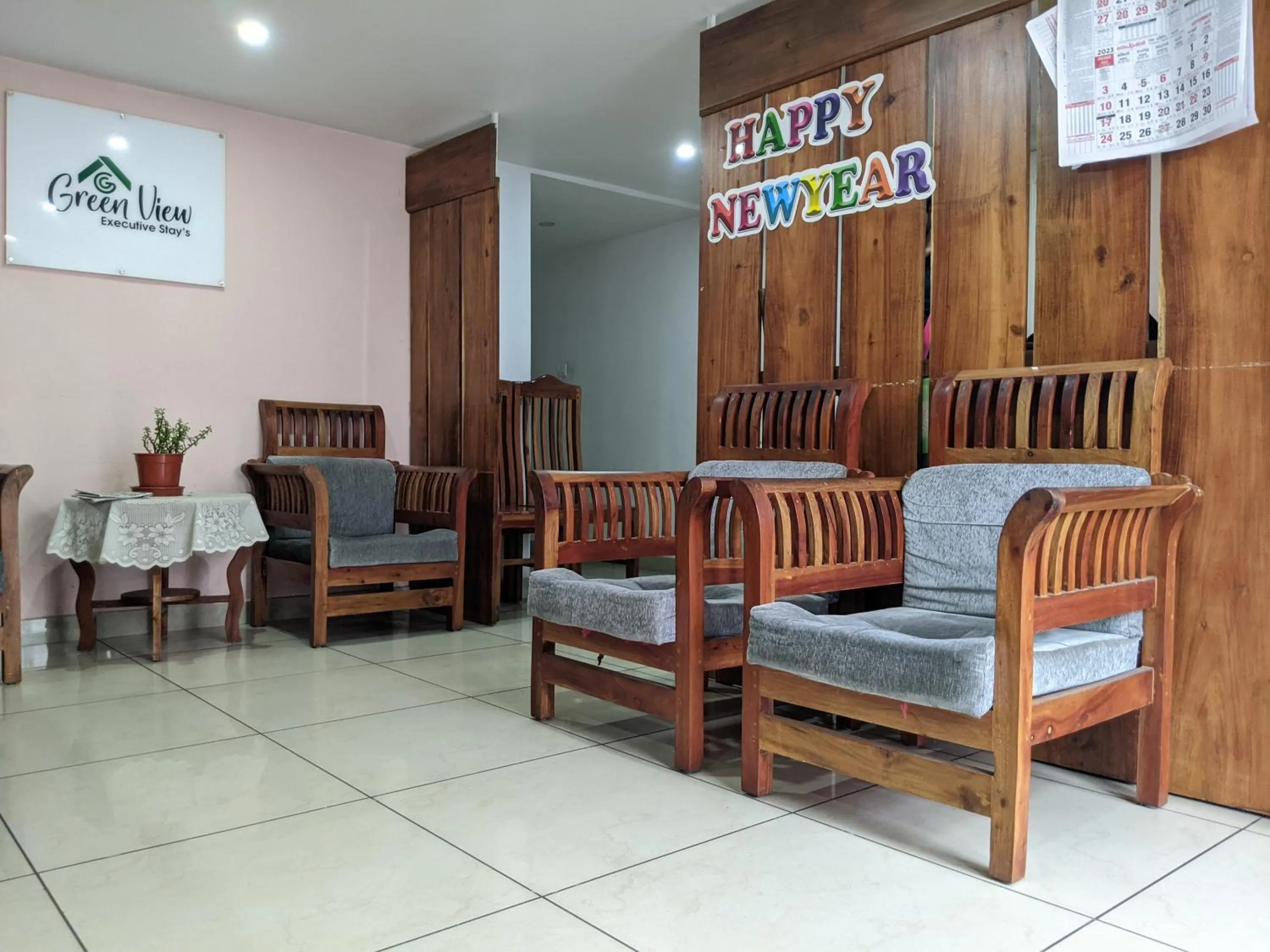 Lobby or reception in Green View Executive Stay's