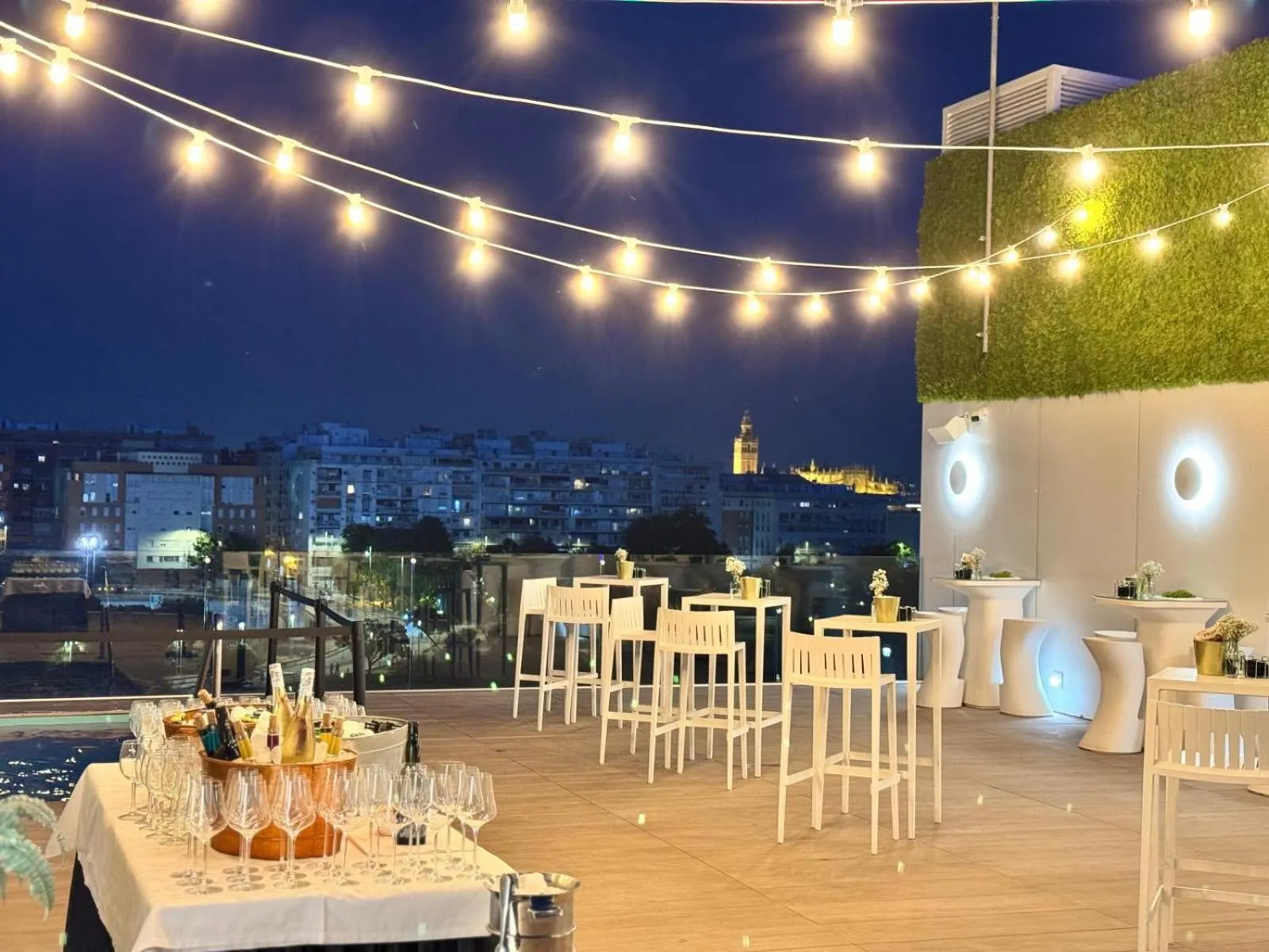 Balcony/Terrace in Ribera de Triana Hotel