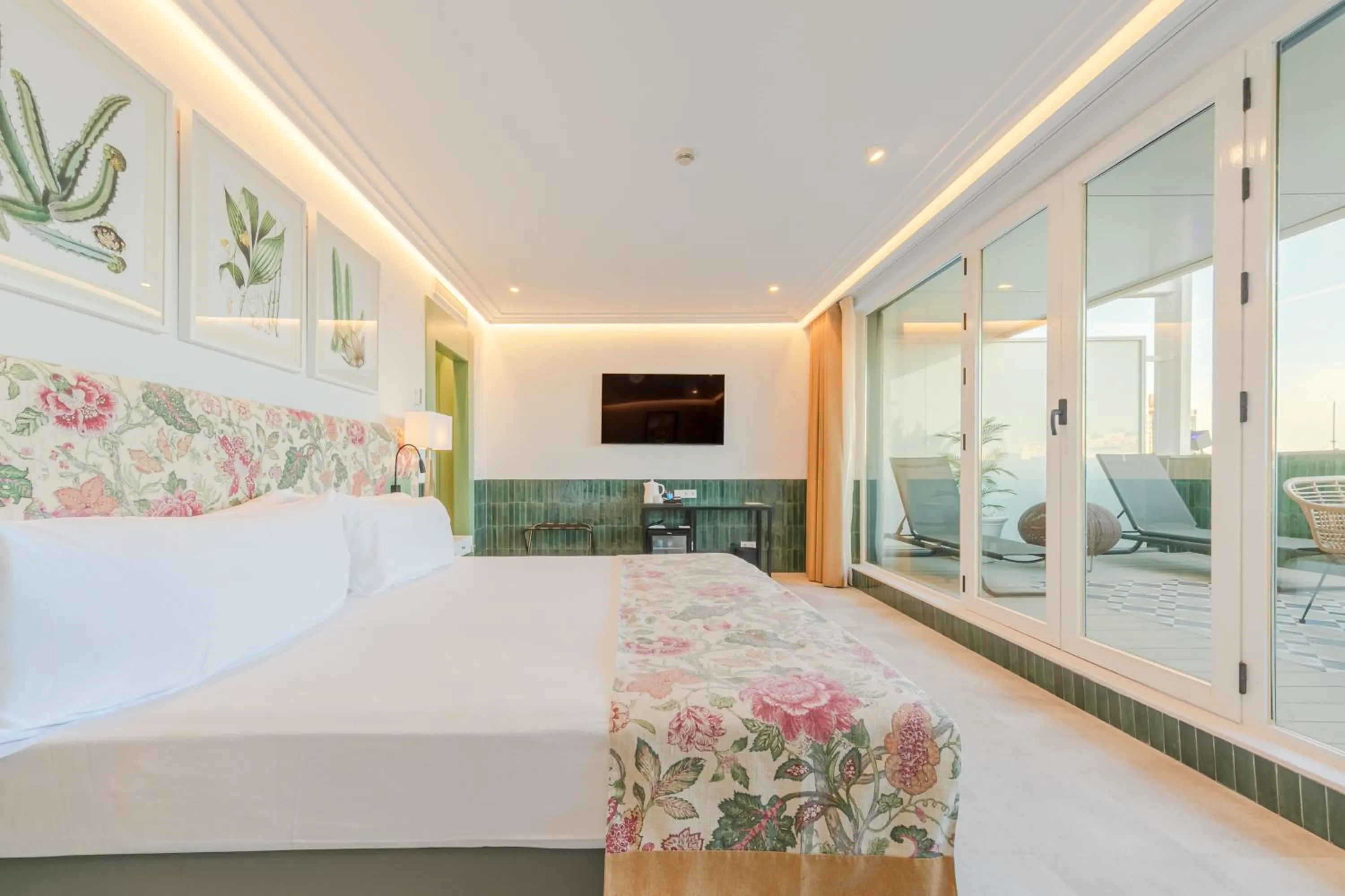 Bed in Ribera de Triana Hotel