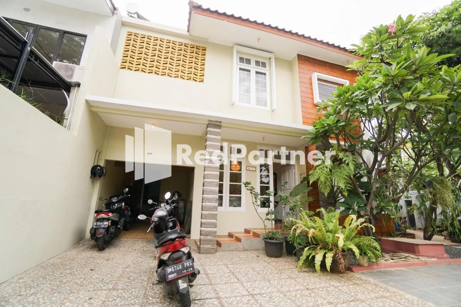 Property building in Fazza Syariah Mitra RedDoorz