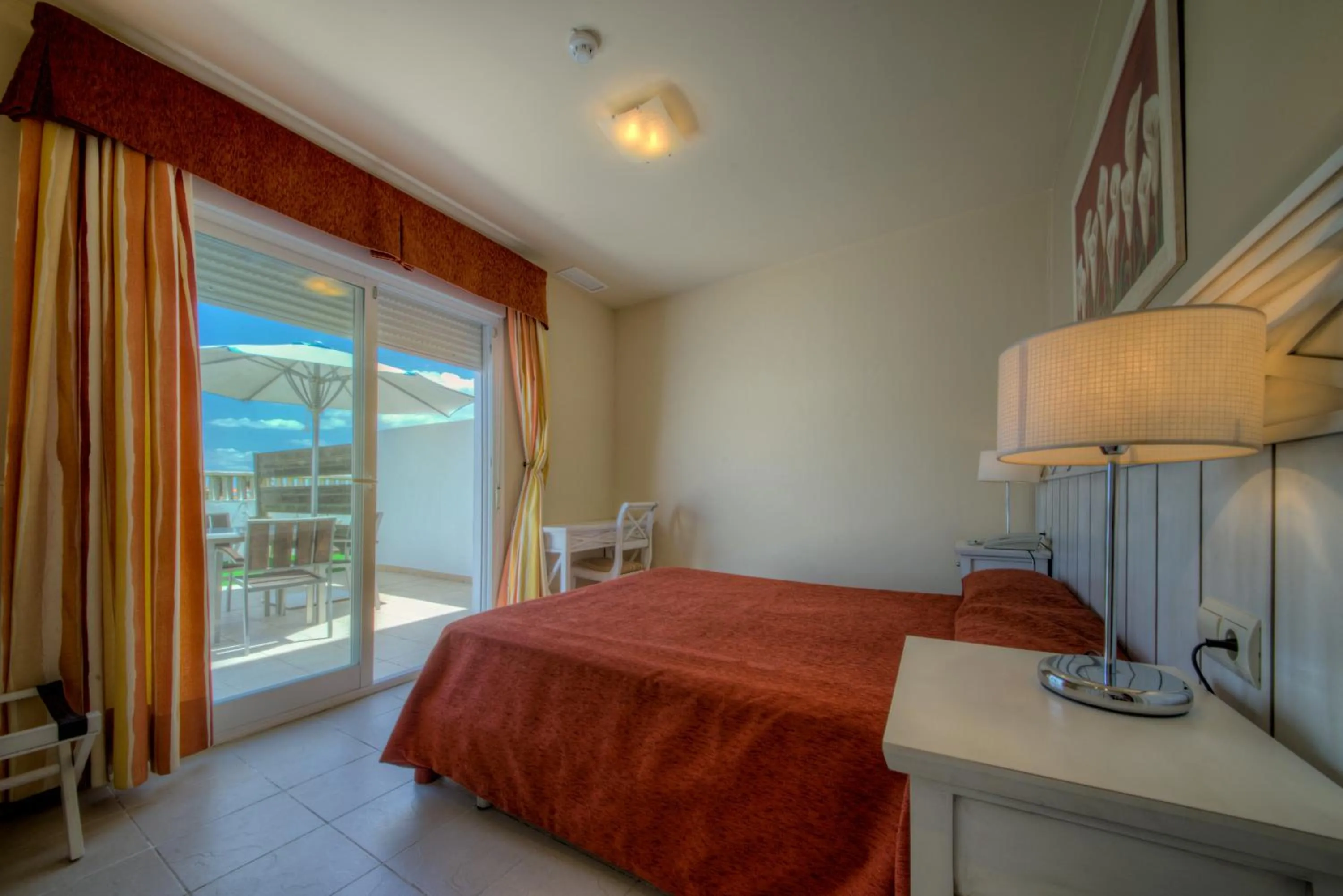 Bedroom, Bed in Apartamentos Piedramar