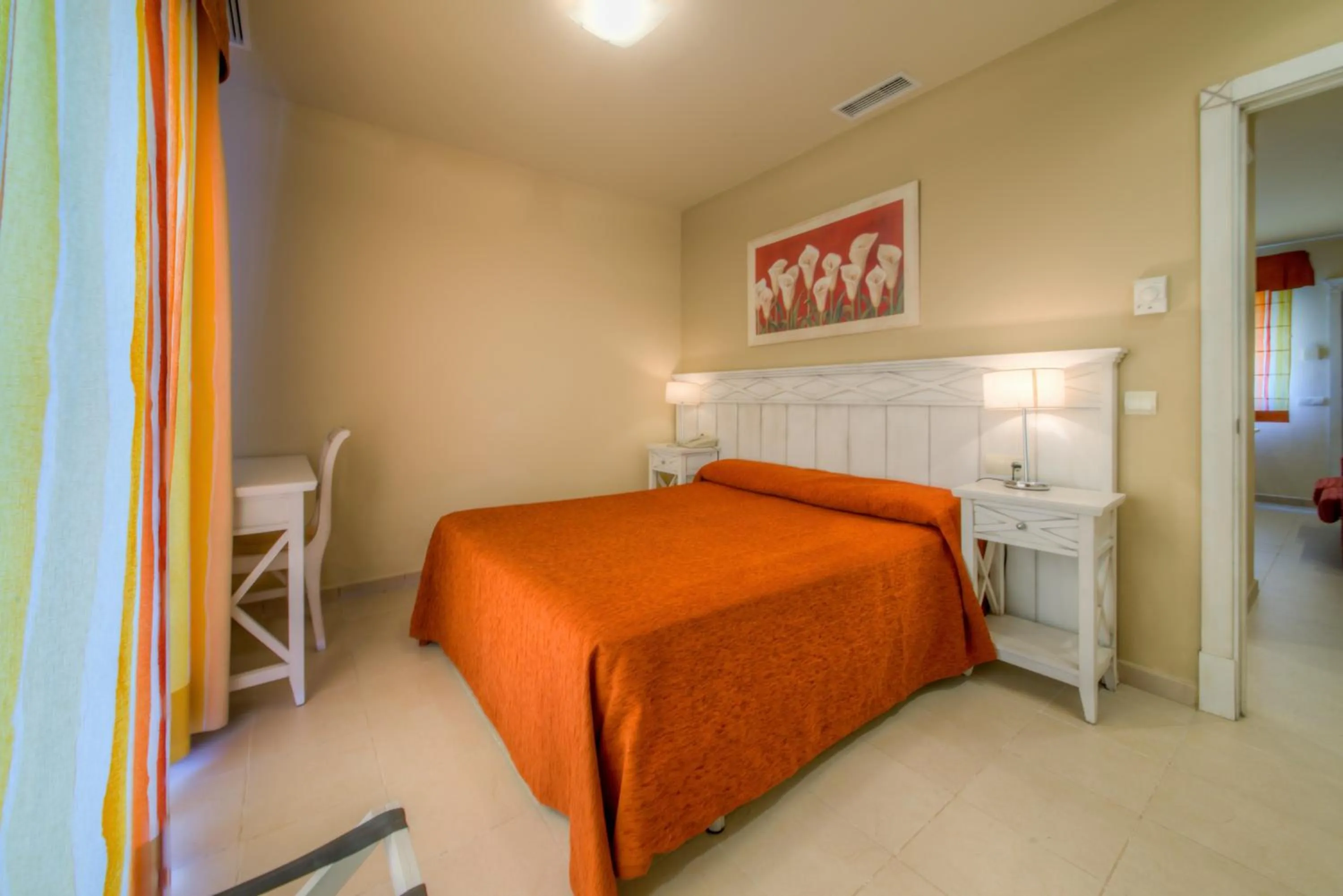 Bedroom, Bed in Apartamentos Piedramar