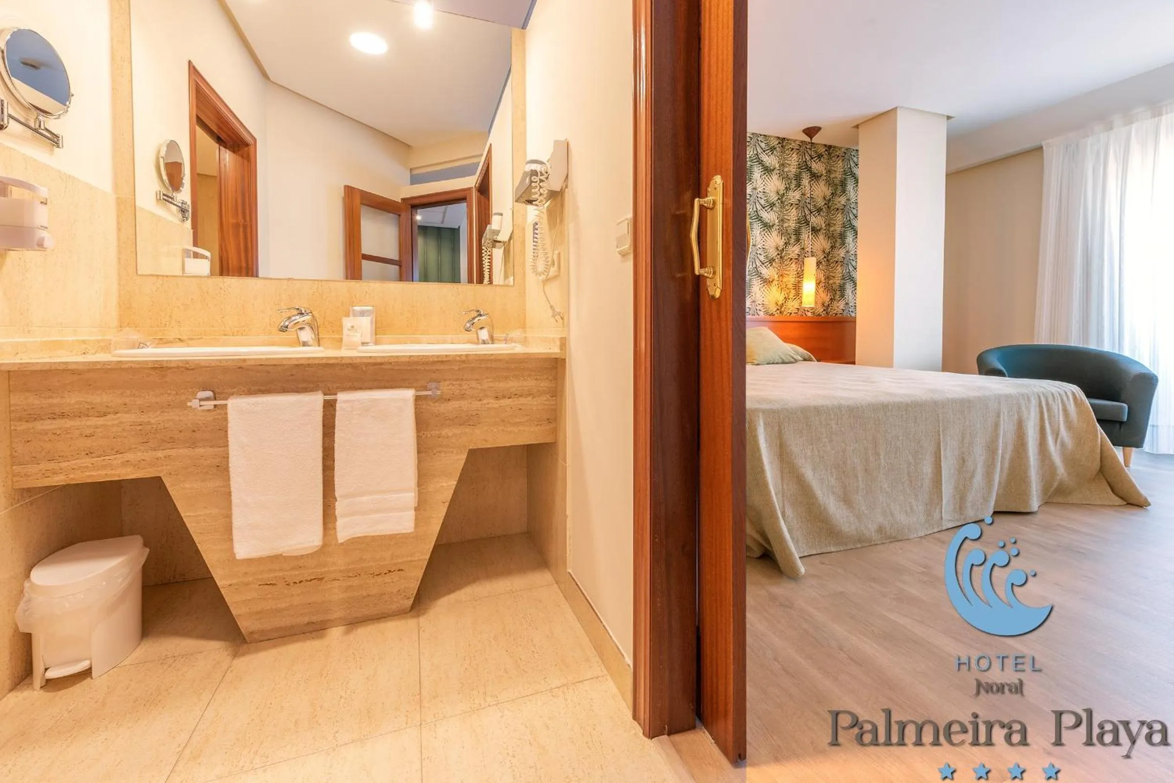 Bathroom in Hotel Norat Palmeira Playa