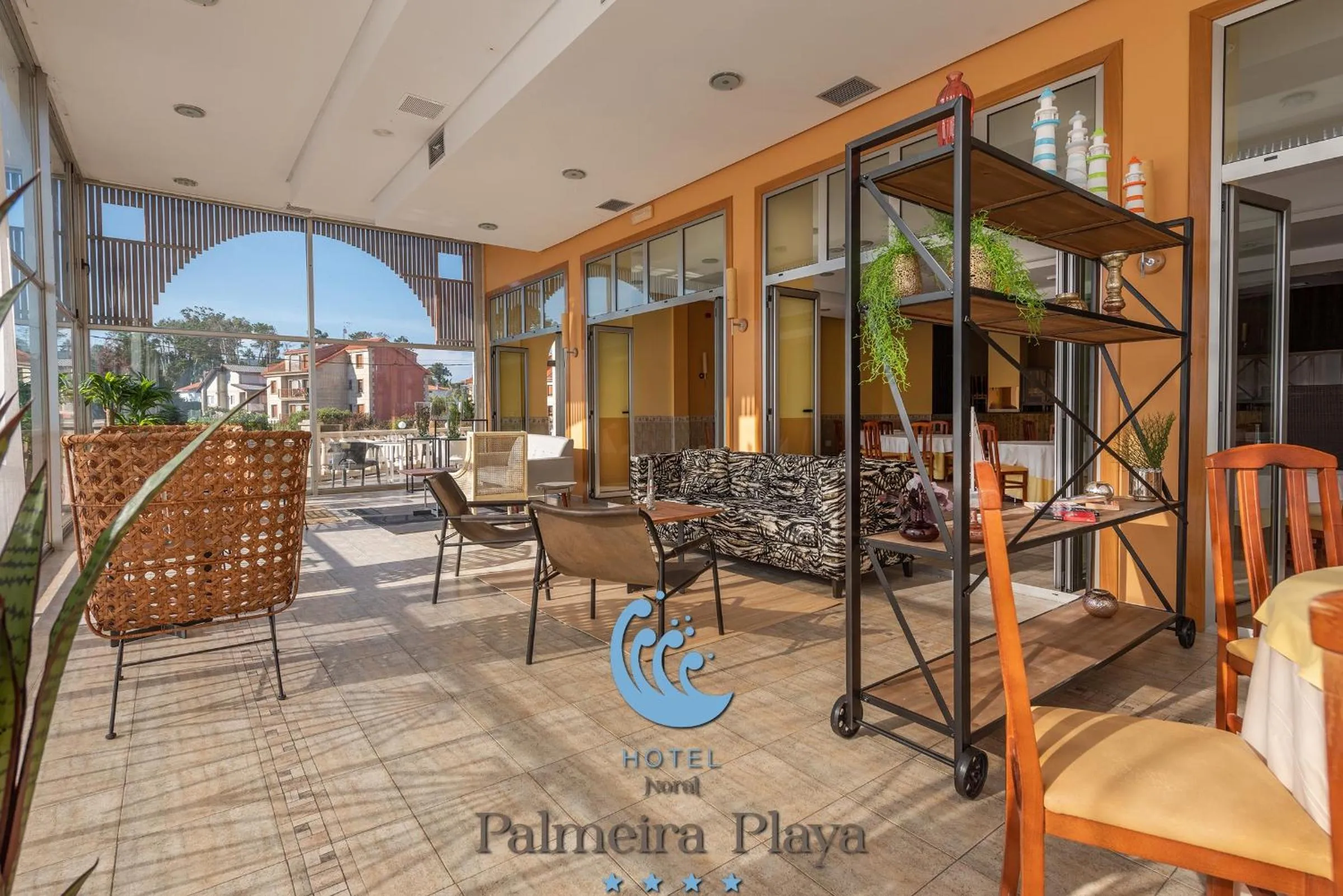 Library in Hotel Norat Palmeira Playa