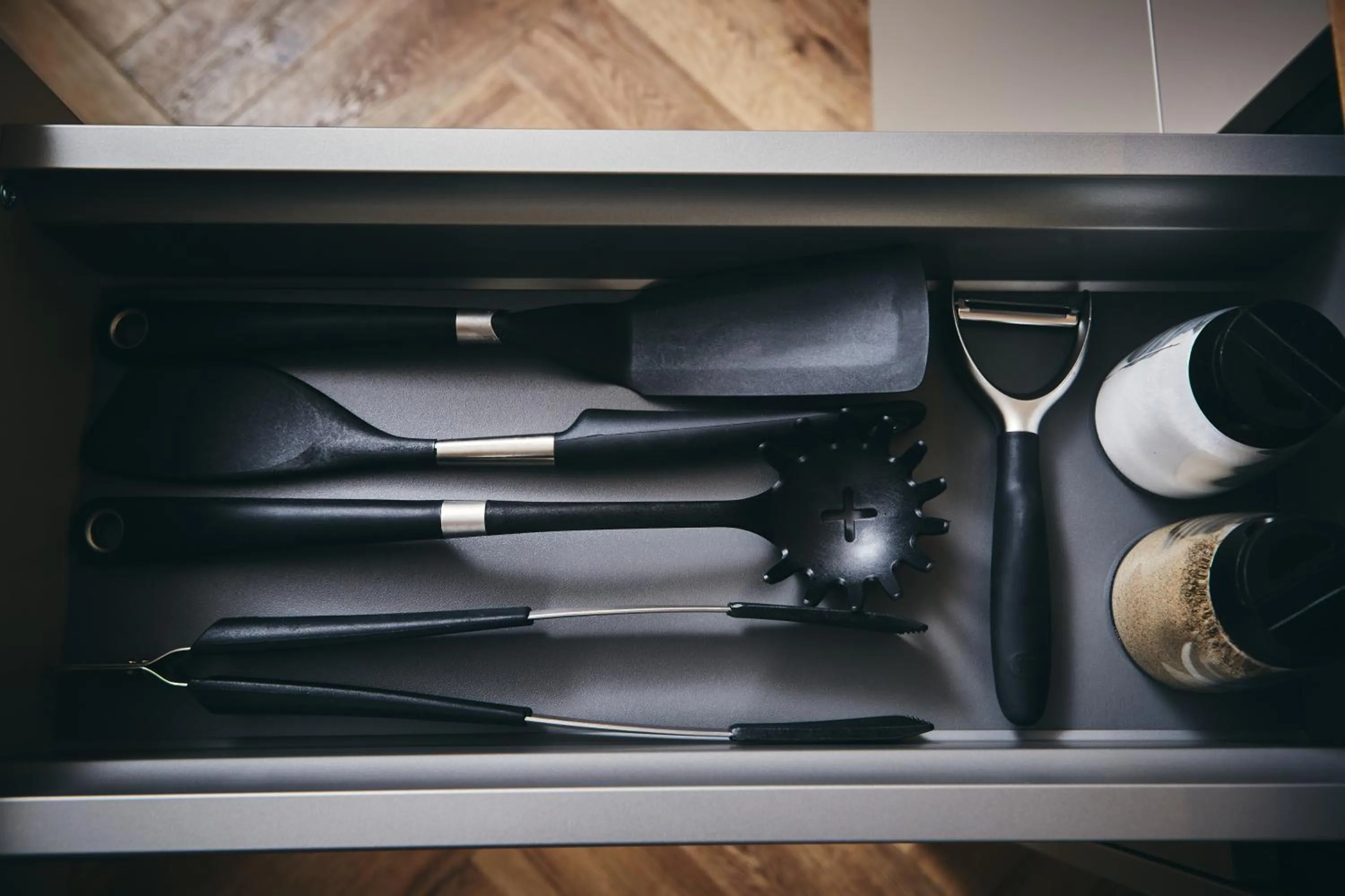 kitchen in HOMEBOUND APARTMENTS Bad Goisern - contactless check-in
