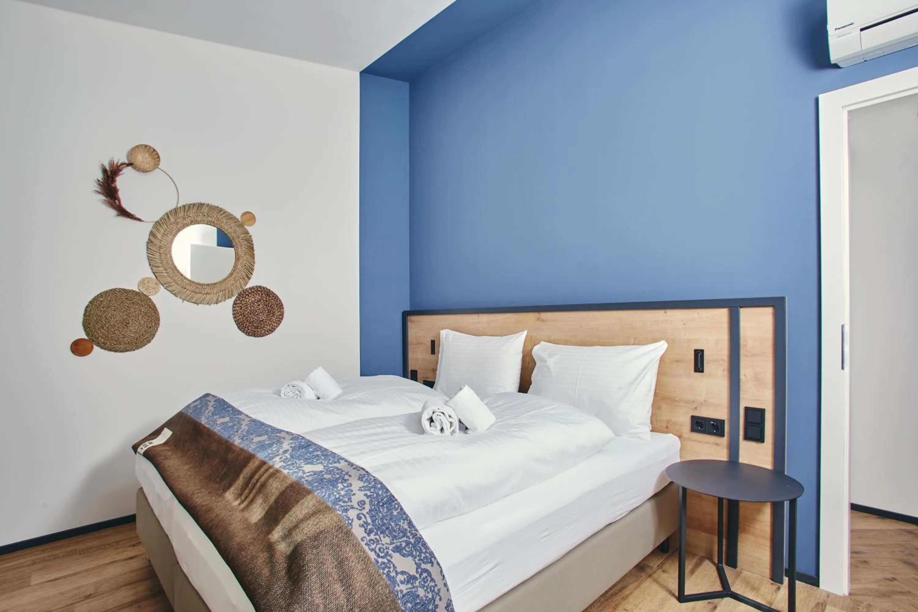 Bed in HOMEBOUND APARTMENTS Bad Goisern - contactless check-in