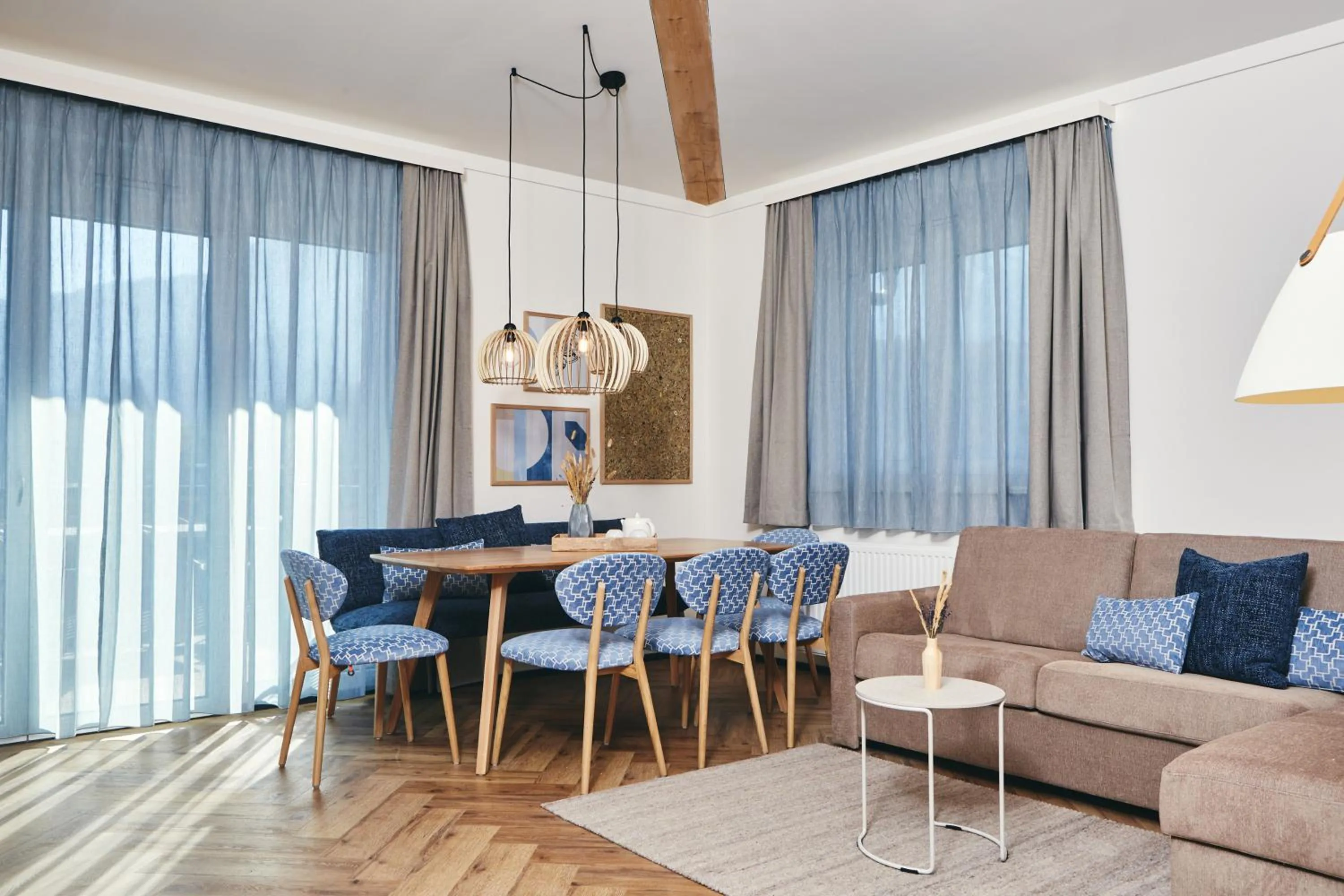 Living room in HOMEBOUND APARTMENTS Bad Goisern - contactless check-in