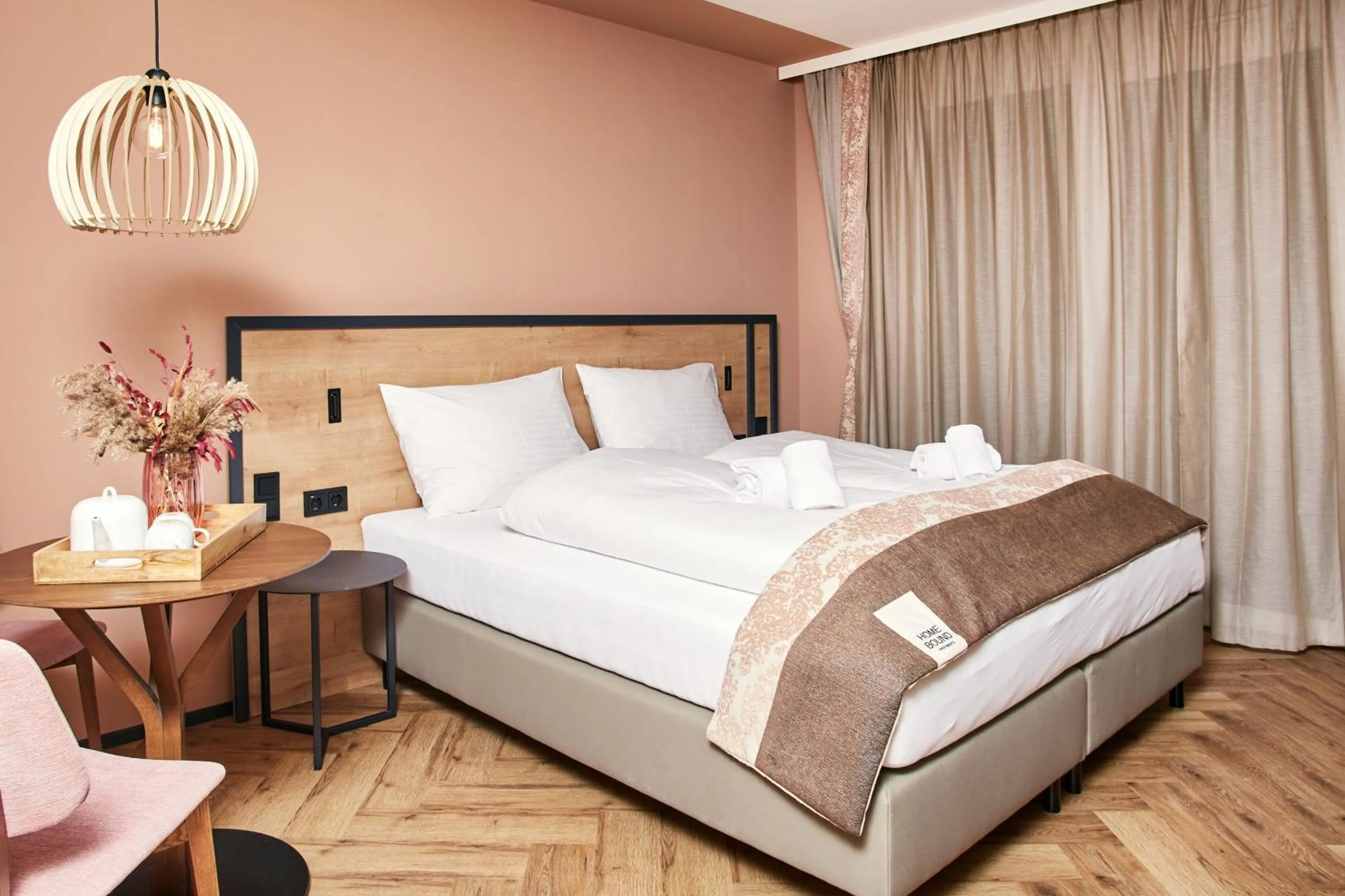 Bed in HOMEBOUND APARTMENTS Bad Goisern - contactless check-in