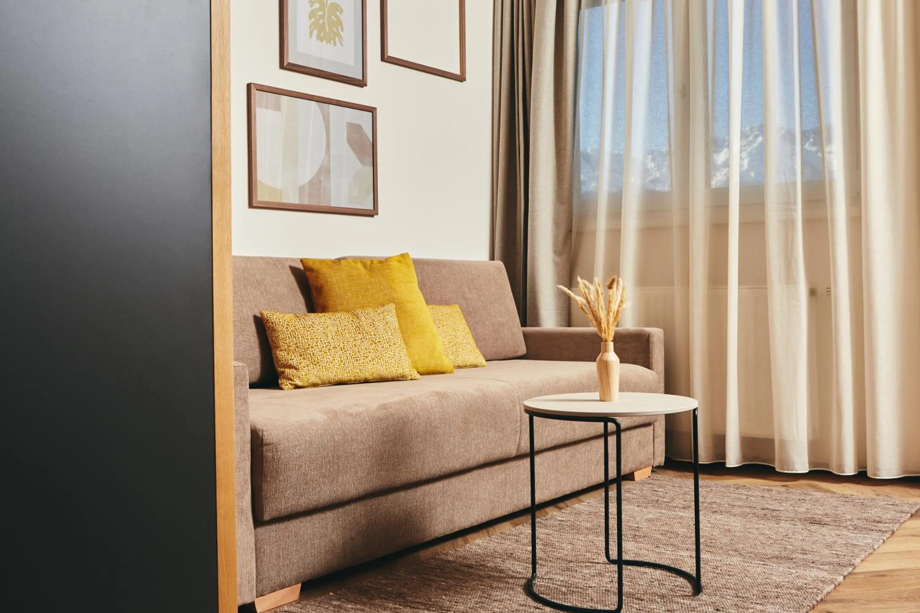 Living room in HOMEBOUND APARTMENTS Bad Goisern - contactless check-in