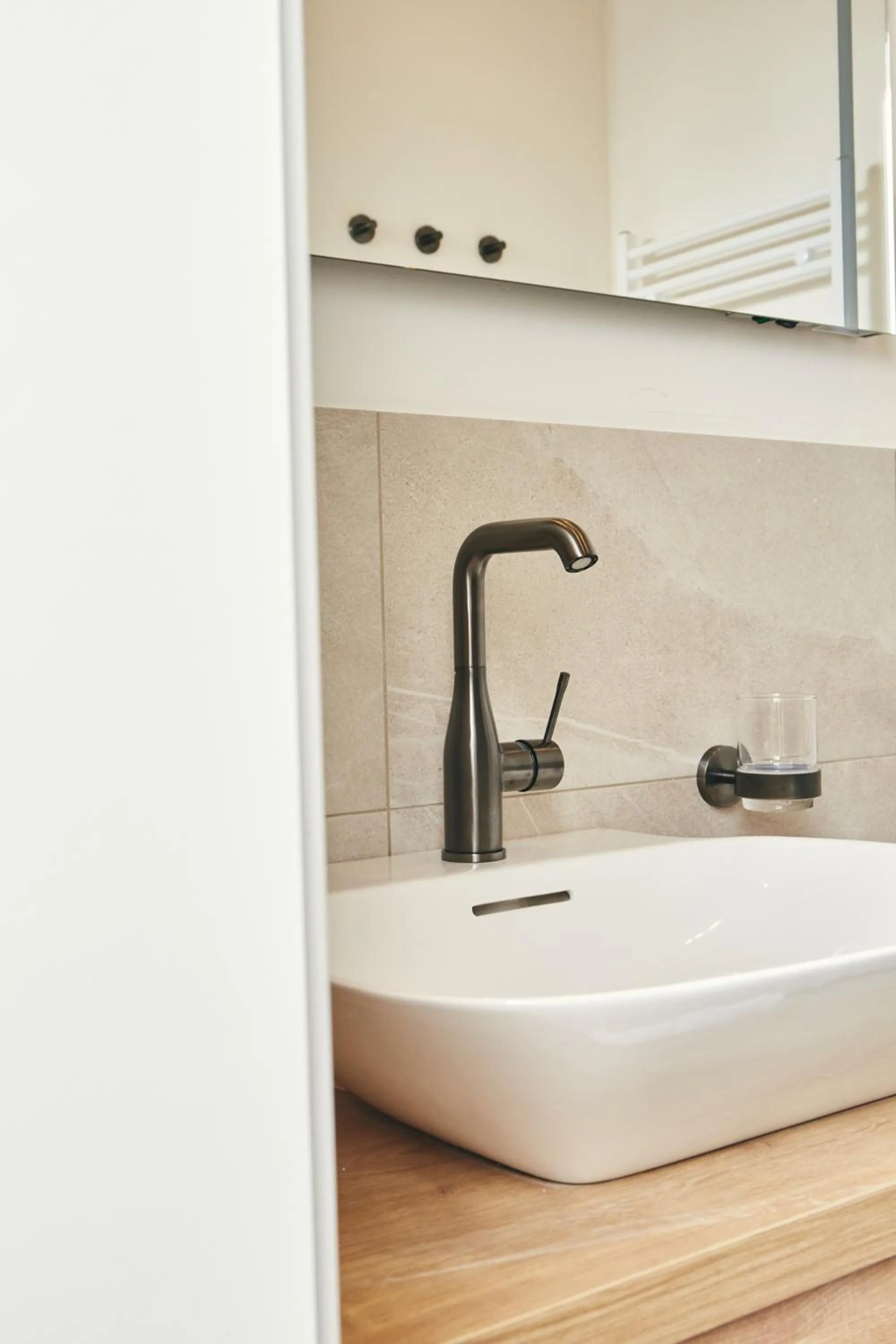 Bathroom in HOMEBOUND APARTMENTS Bad Goisern - contactless check-in