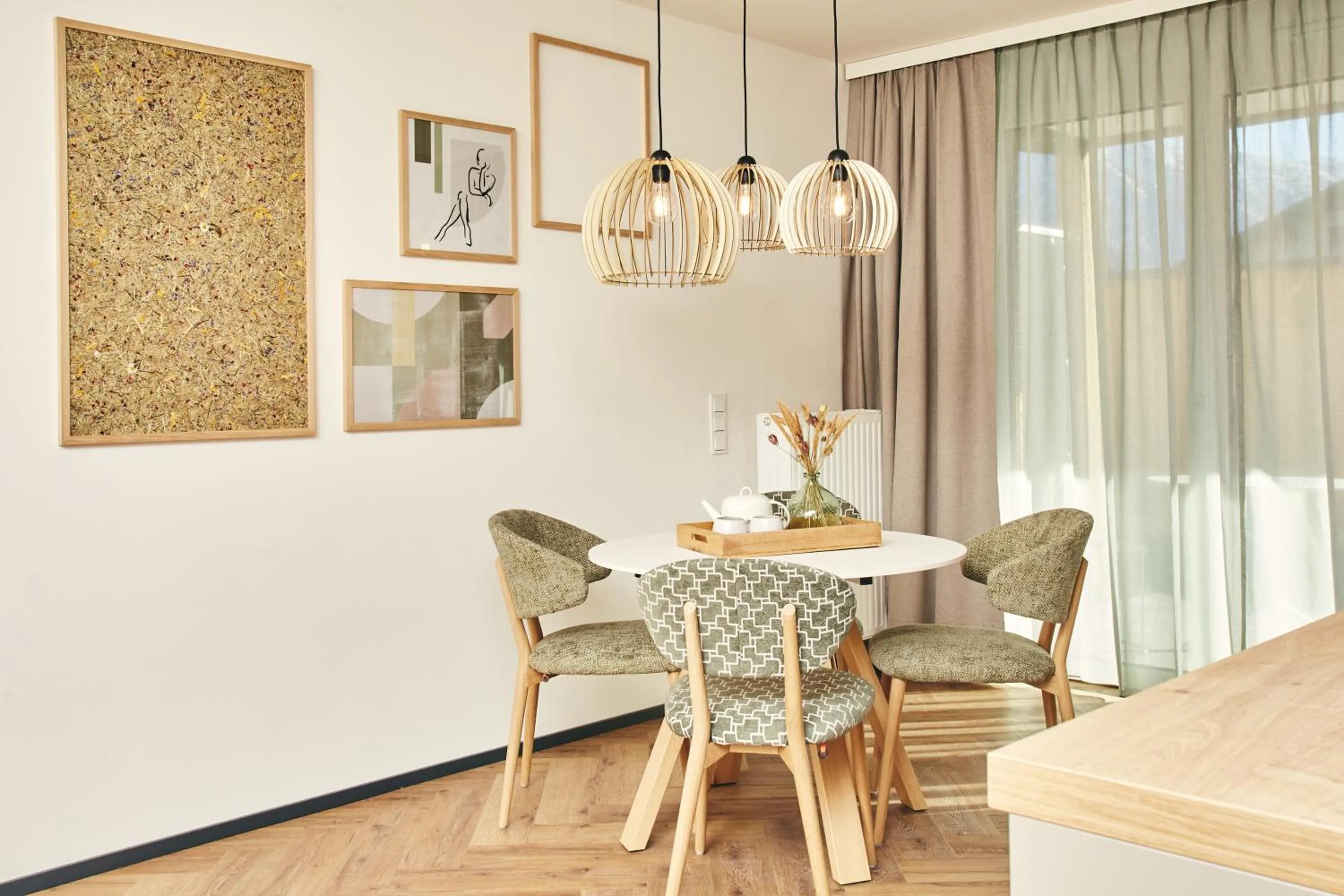 Seating area in HOMEBOUND APARTMENTS Bad Goisern - contactless check-in