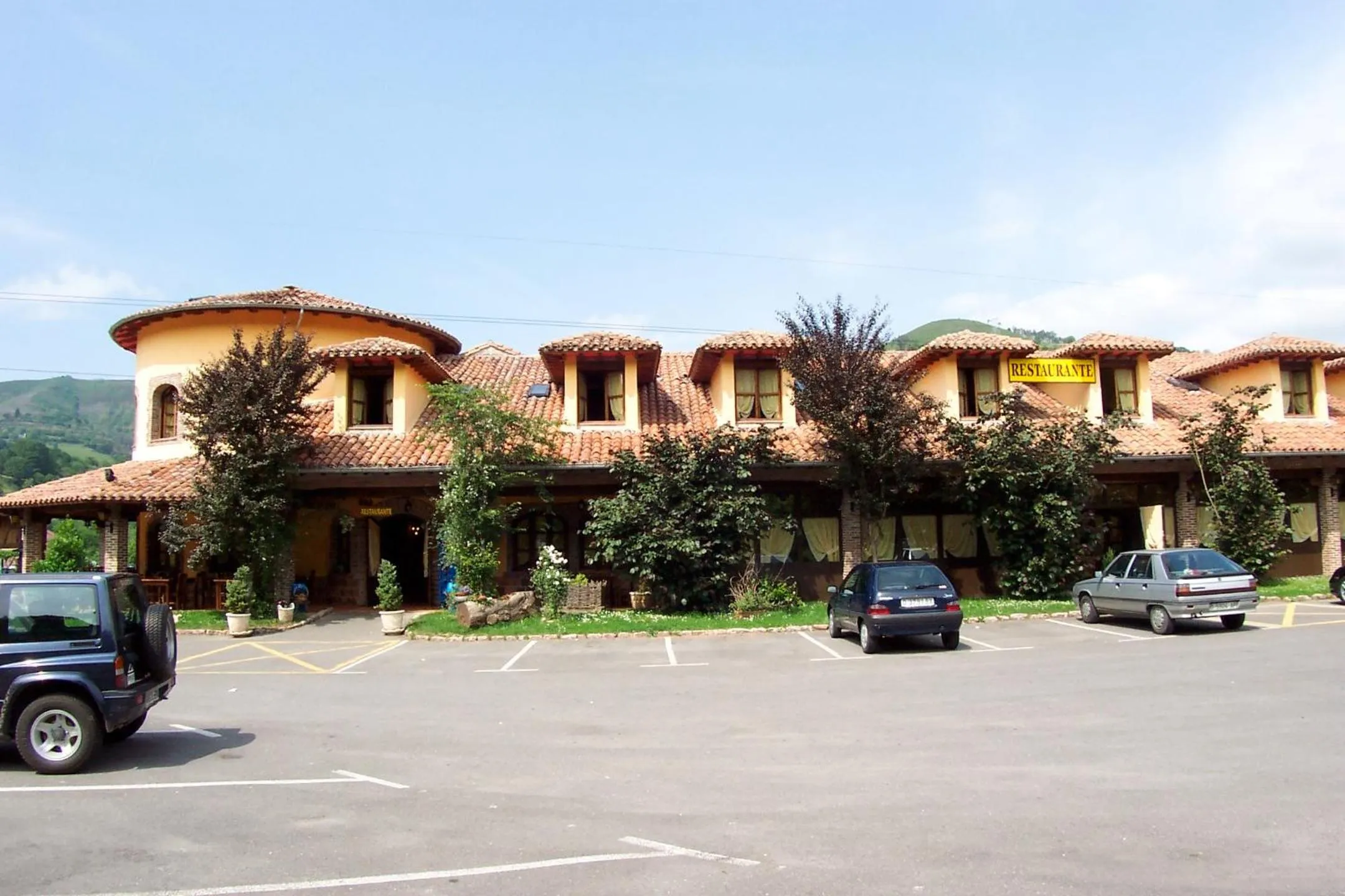 Facade/entrance in Conjunto Hotelero La Pasera