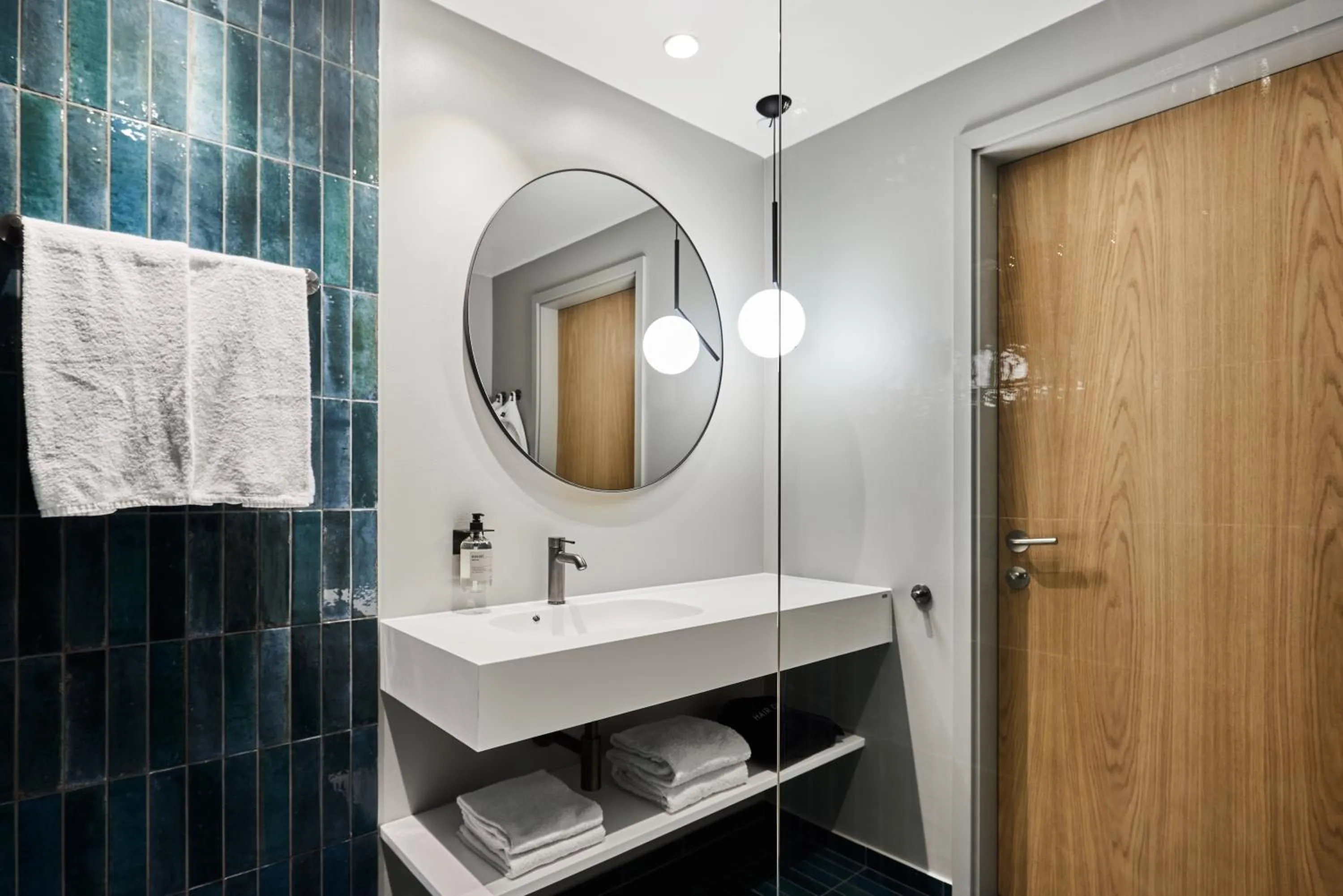 Bathroom in Kirk Suites