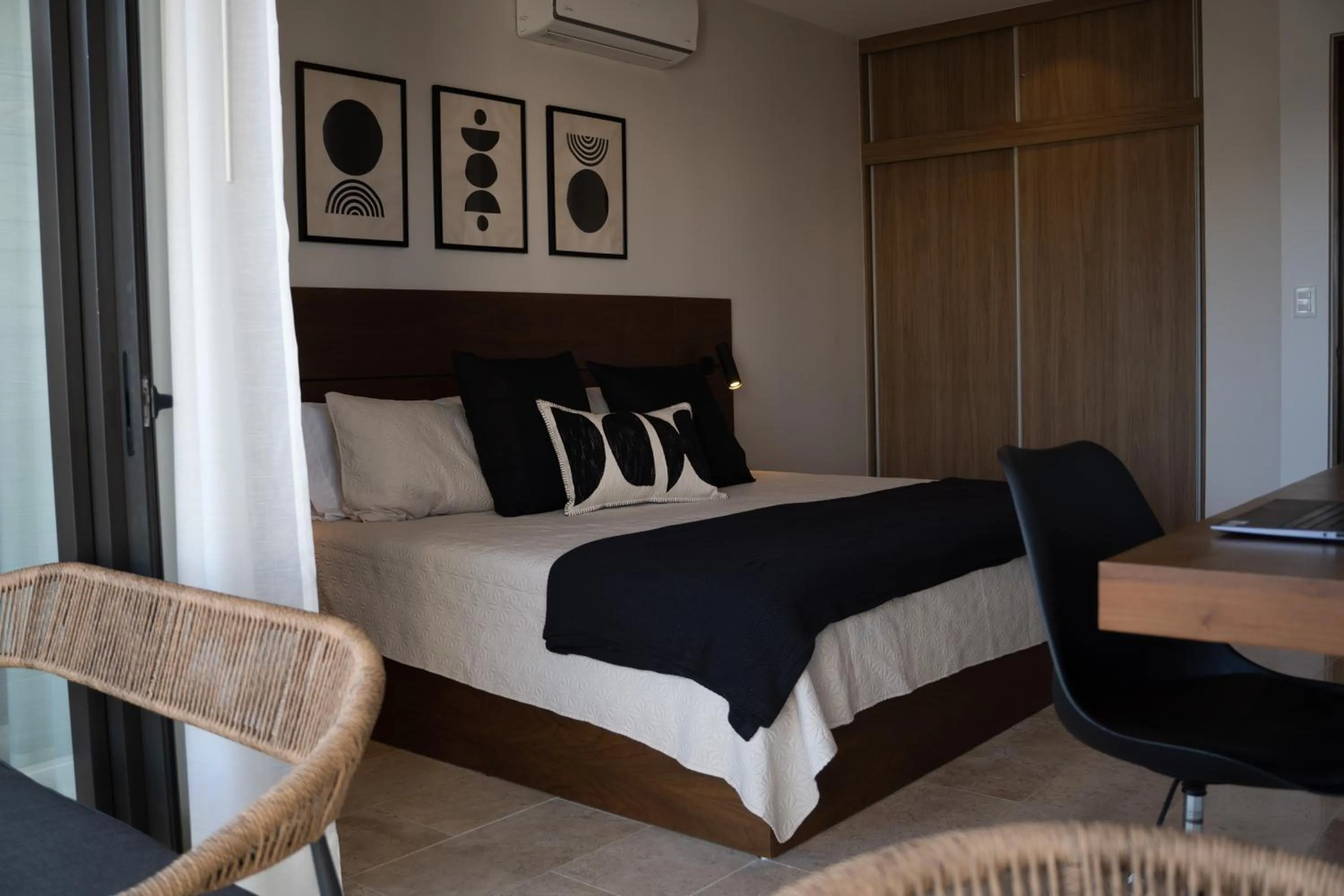 Bedroom, Bed in New & Equipped Apartment Steps From The Beach With Pool Jacuzzi By Yeah