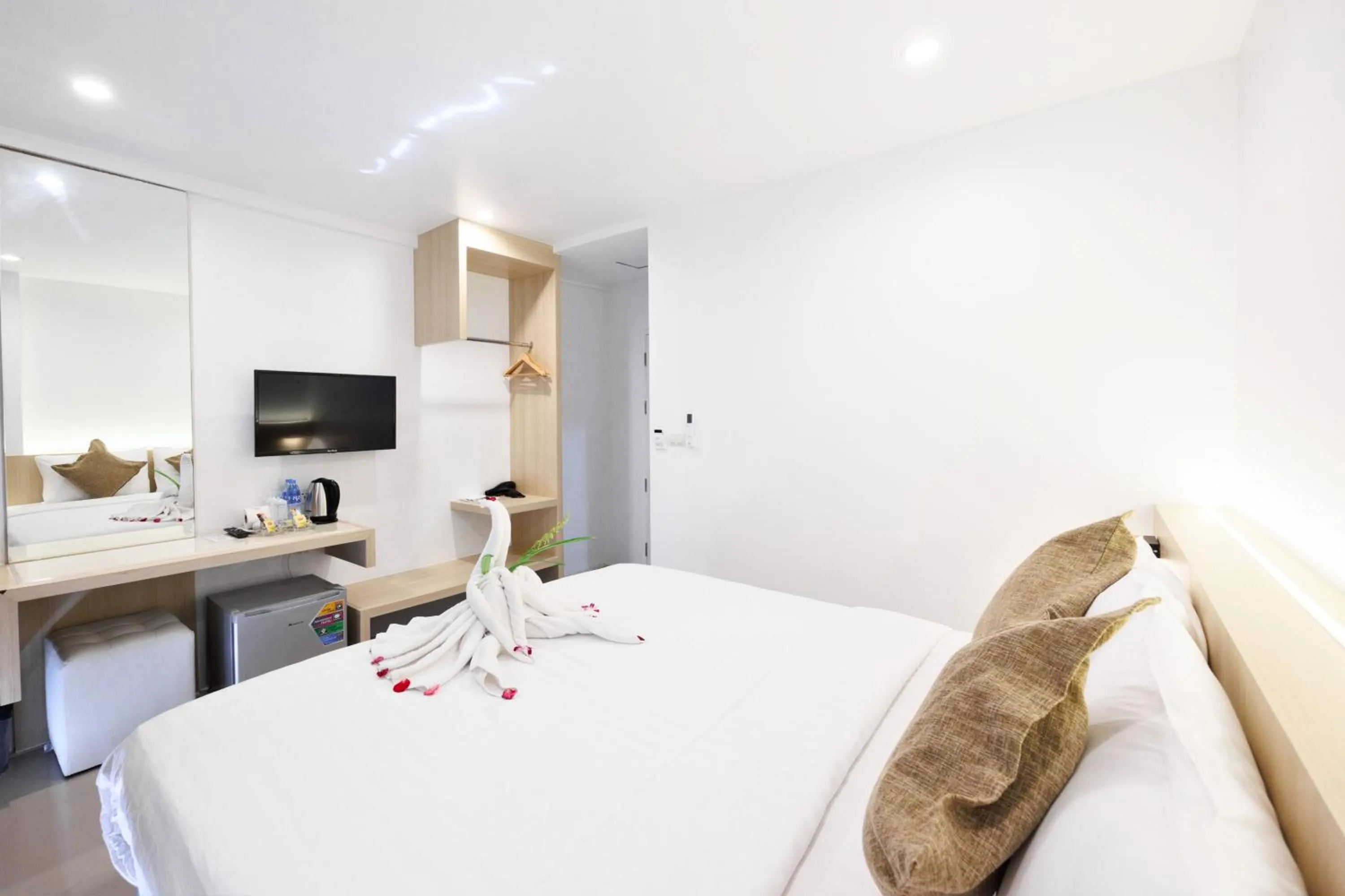 Bed in La Vista Patong Hotel