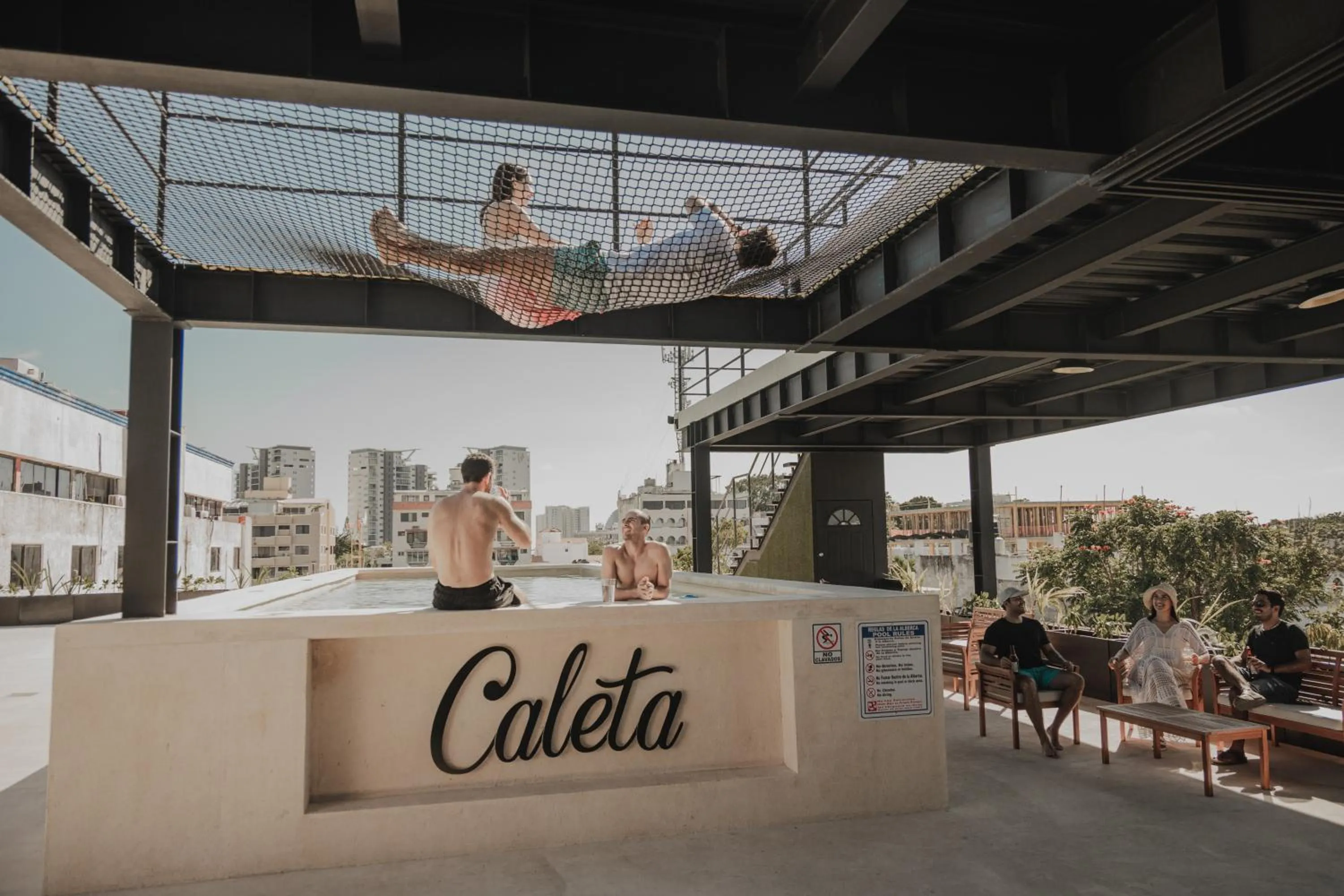Day in Caleta Hostel Rooftop & Pool