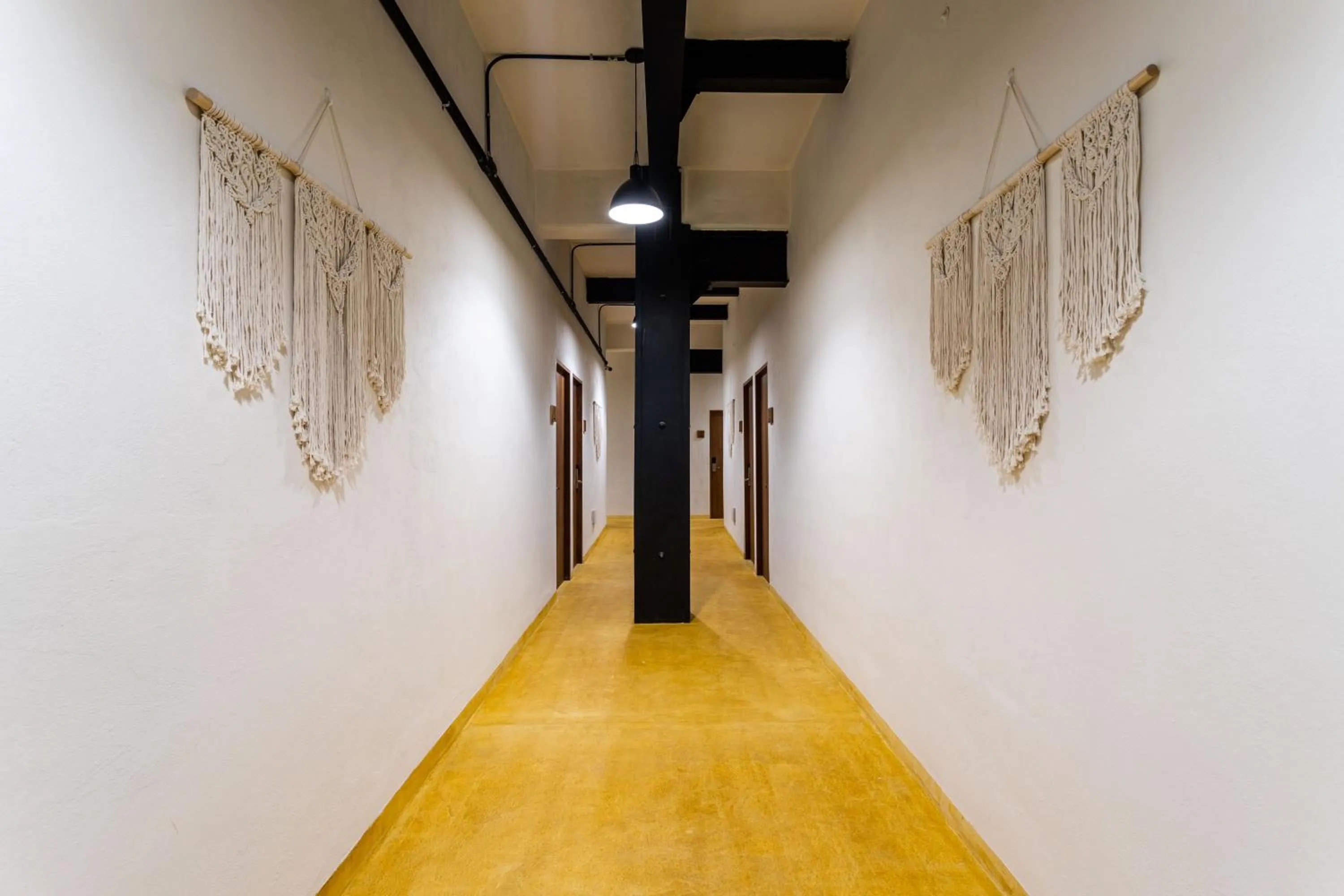 BBQ facilities in Caleta Hostel Rooftop & Pool