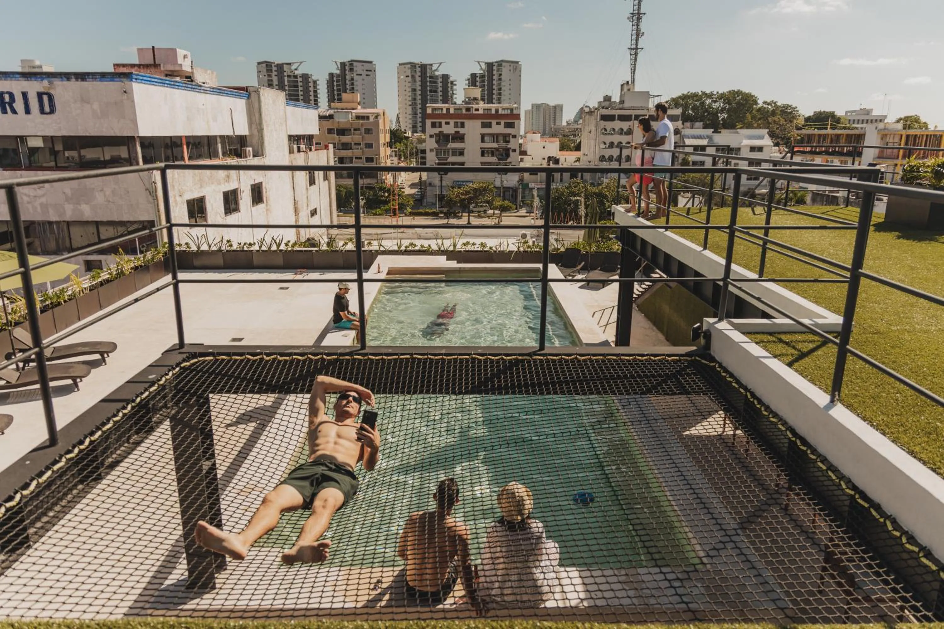 Swimming pool in Caleta Hostel Rooftop & Pool