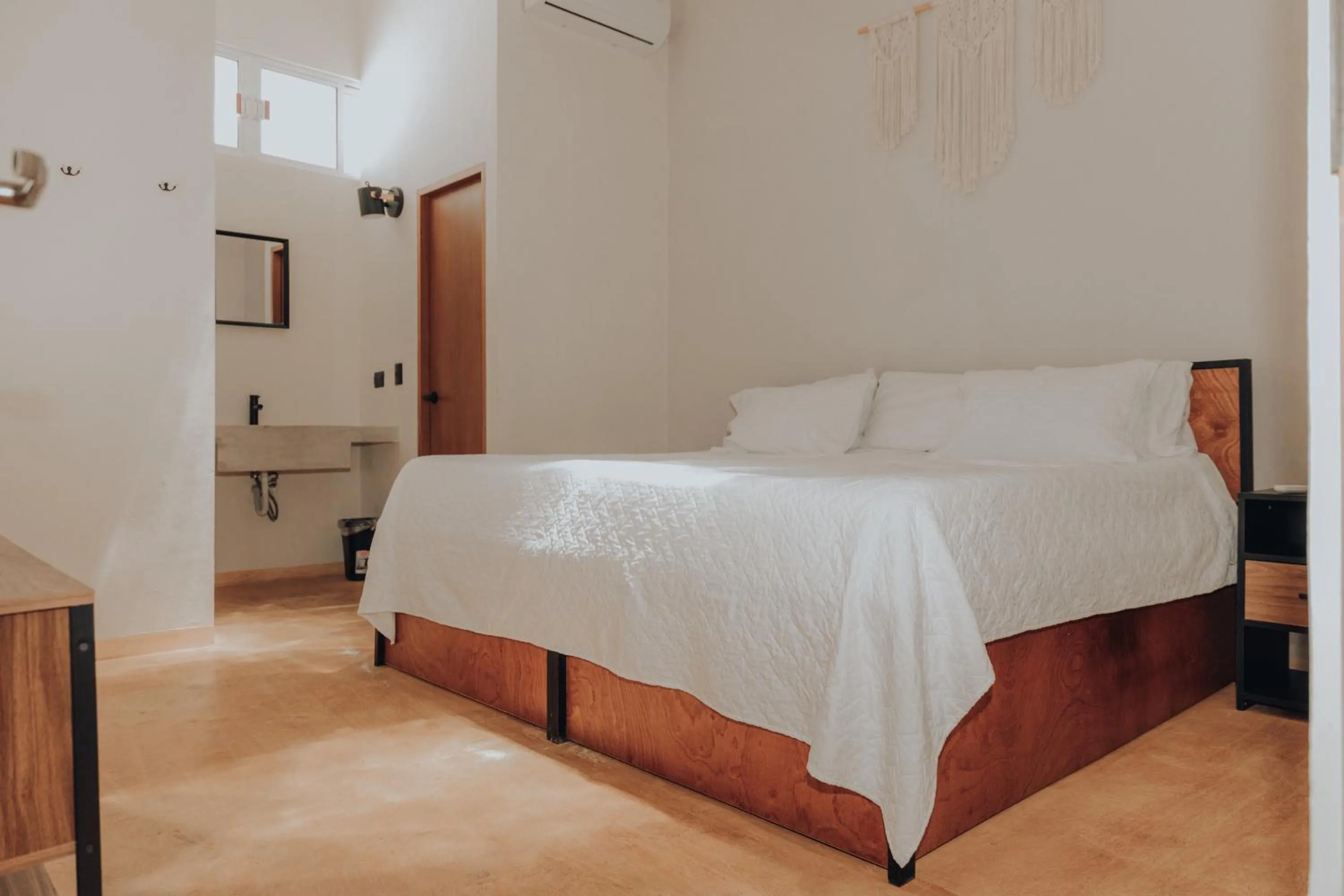 Bed in Caleta Hostel Rooftop & Pool