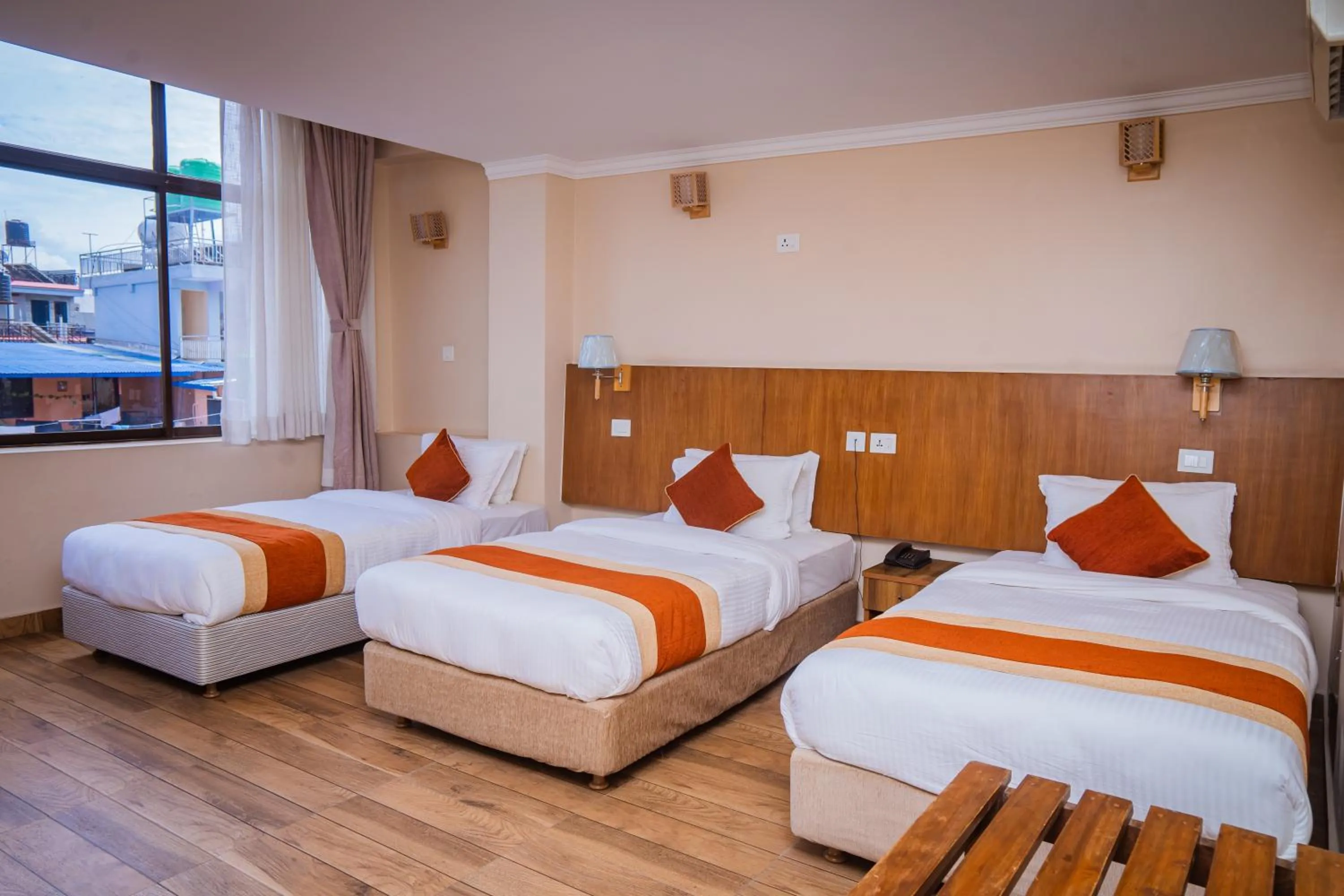 Bed in Hotel Fewa Camp