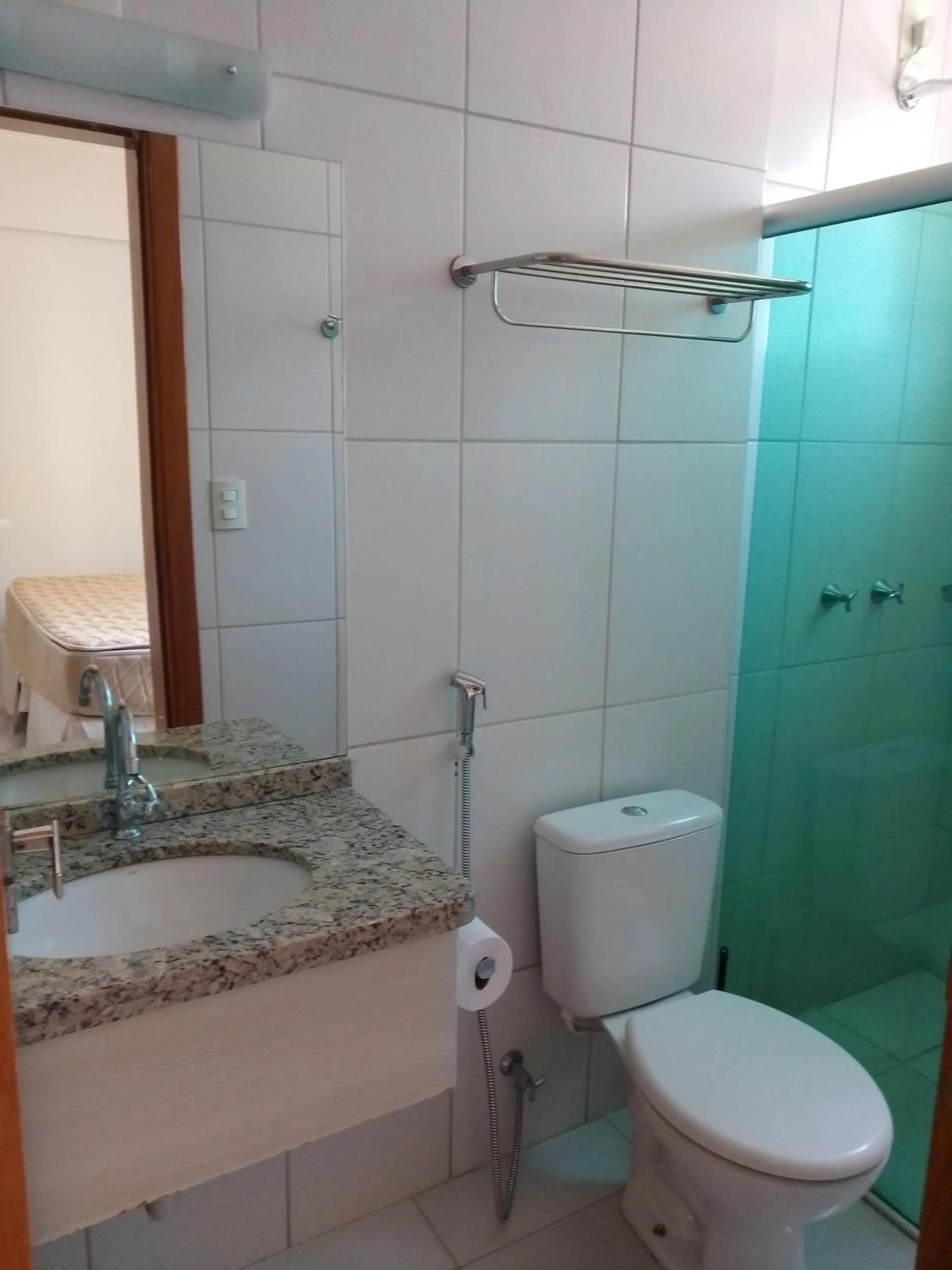 Bathroom in Golden dolphin supreme caldas novas