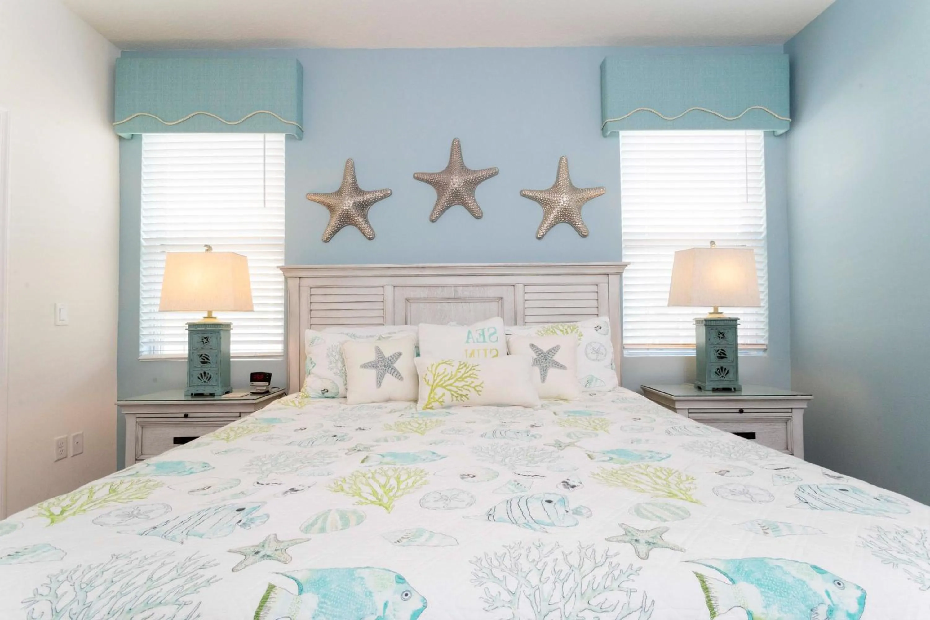 Bed in Marvelous 7 Bd w/ Pool Close to Disney @ Solterra 6086