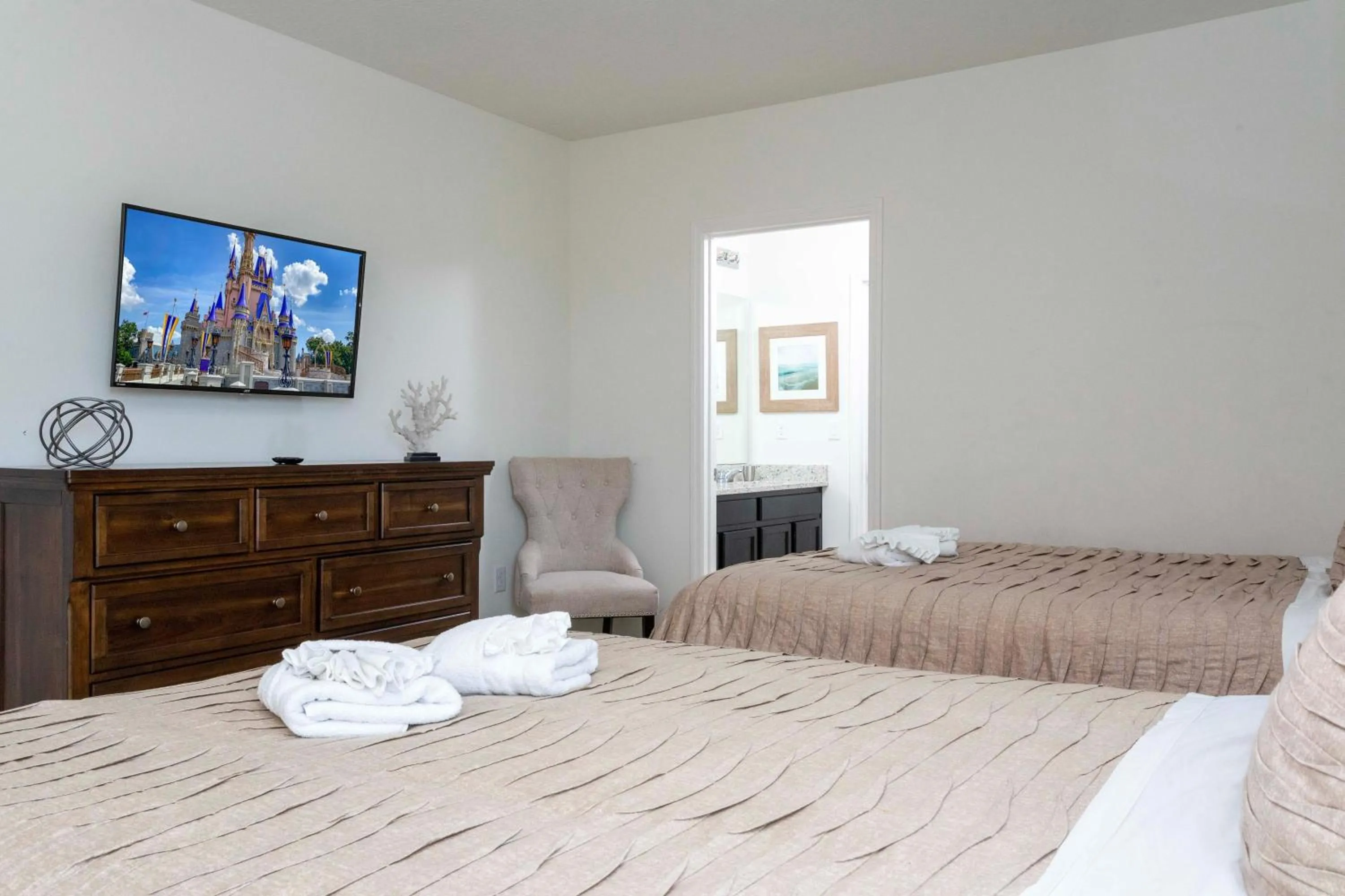 Bed in Marvelous 7 Bd w/ Pool Close to Disney @ Solterra 6086
